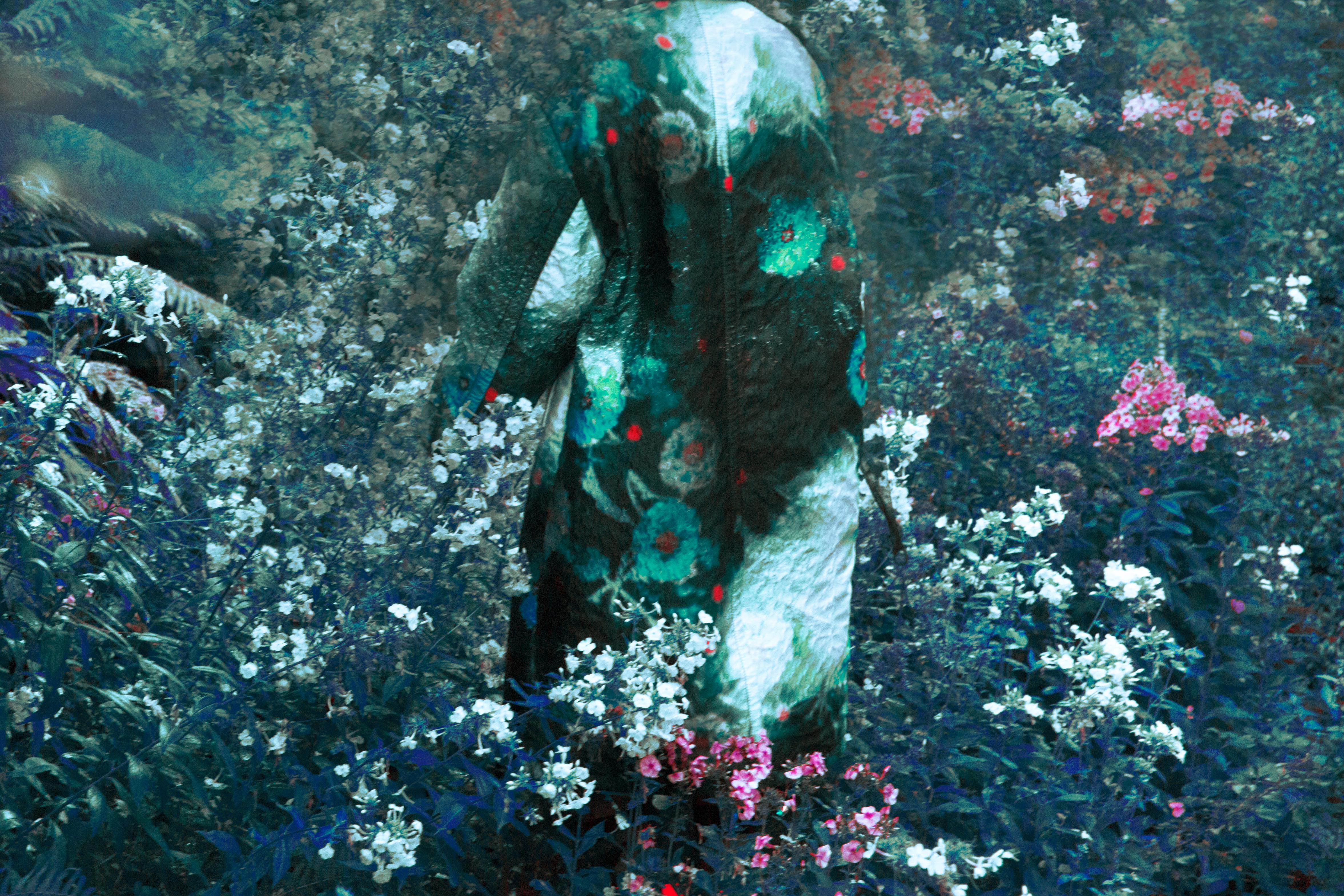 Turquoise and Pink Garden, The Garden – Erik Madigan Heck, Fashion, Flowers For Sale 1