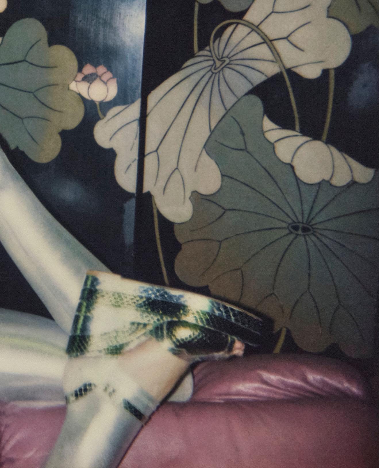 AC Silver Legs - Emma Summerton, Polaroid, Tacones altos, Moda, Arte en venta 4