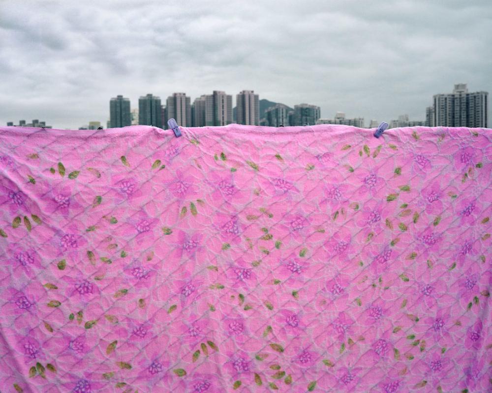 back door 01 – Michael Wolf, Cityscape, Colour, Hongkong, Street Photography