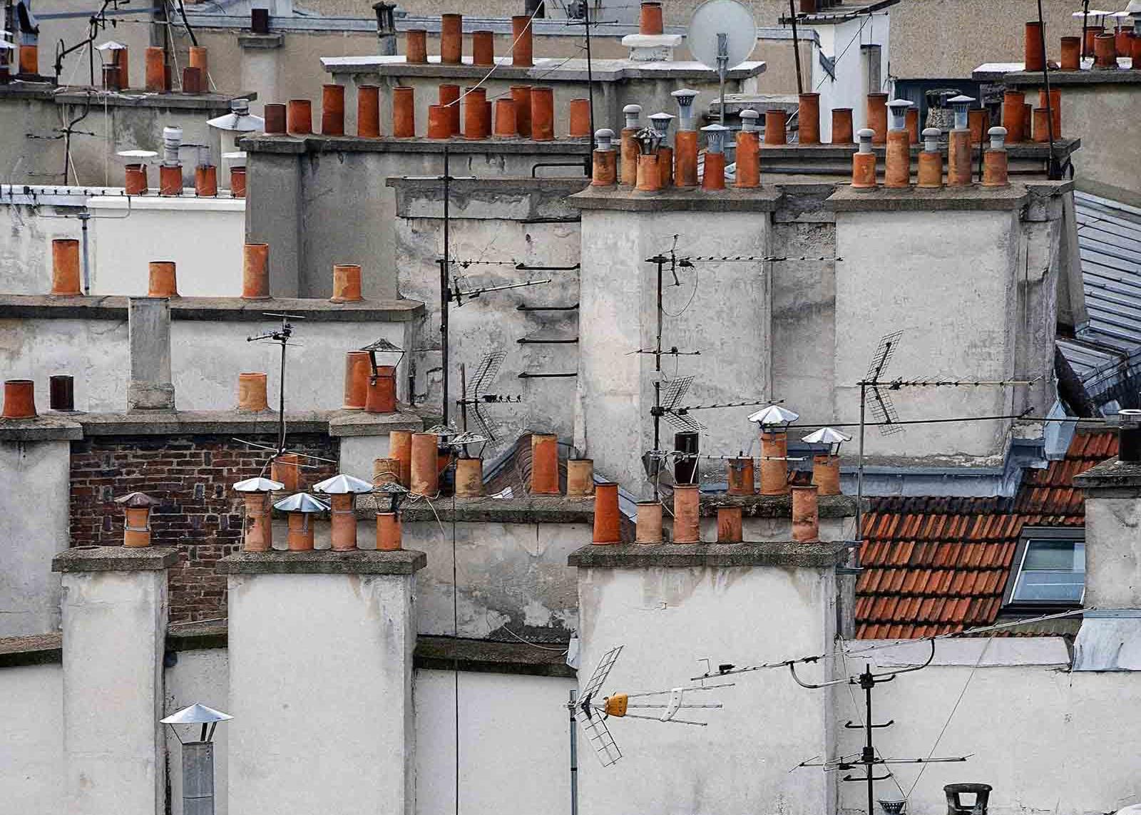 paris Dachplatten 6 Michael Wolf, Stadt, Farbe, Paris, Fotografie, Kaminböcke im Angebot 3