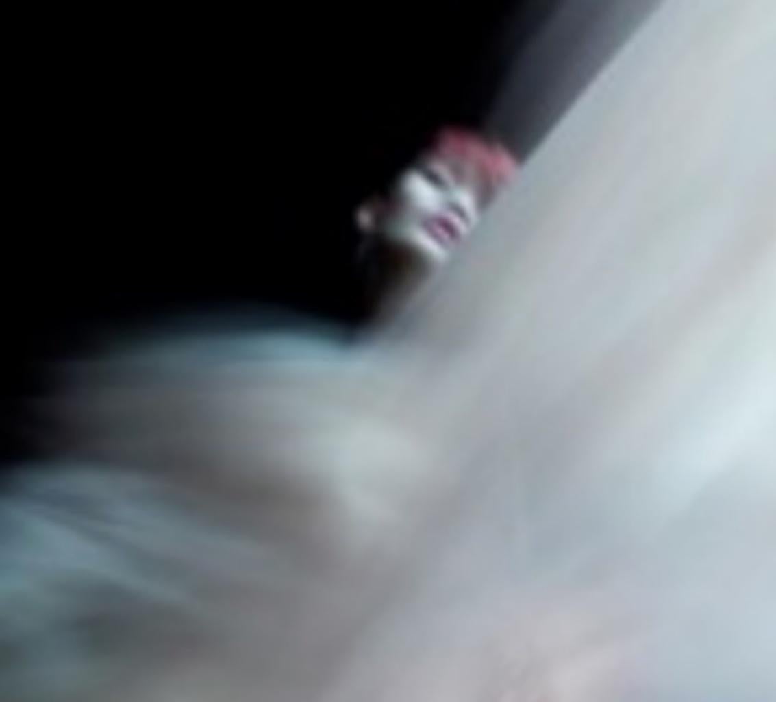 Ming Xi portant une robe haute couture Chanel Nick Knight, Photographie, mode, robe en vente 2