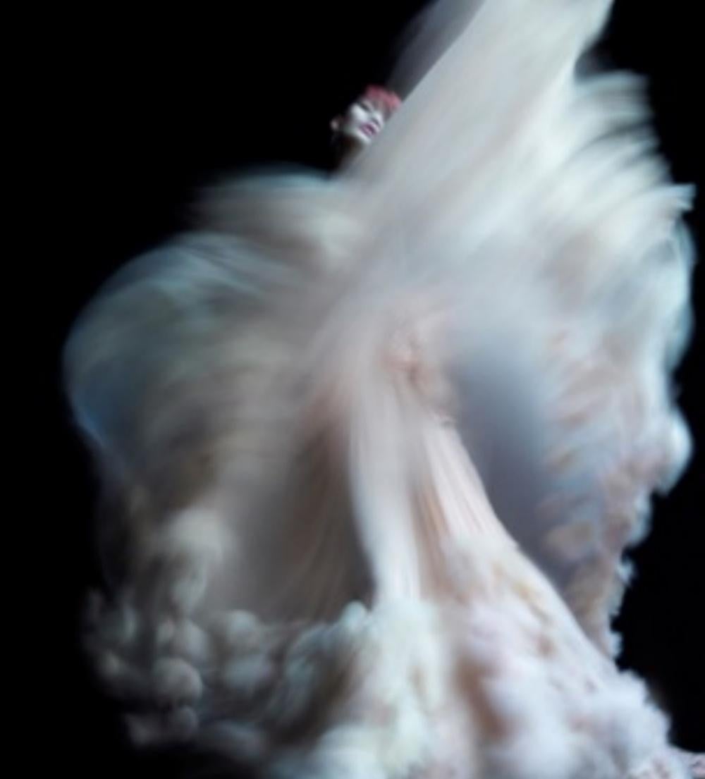 Ming Xi portant une robe haute couture Chanel Nick Knight, Photographie, mode, robe en vente 4