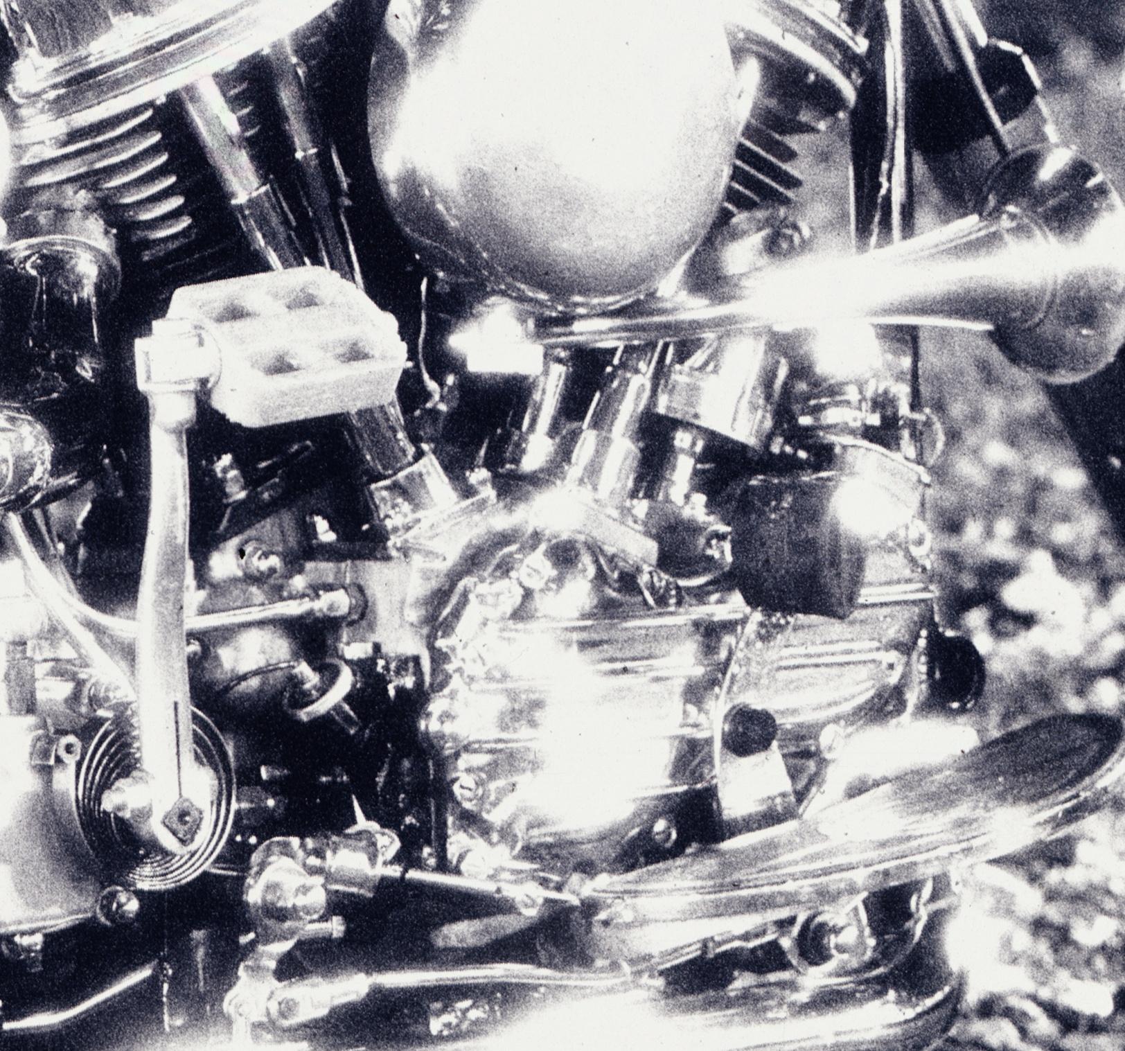 Harley Nick Knight, Photographie, noir et blanc, moto, Harley Davidson en vente 3