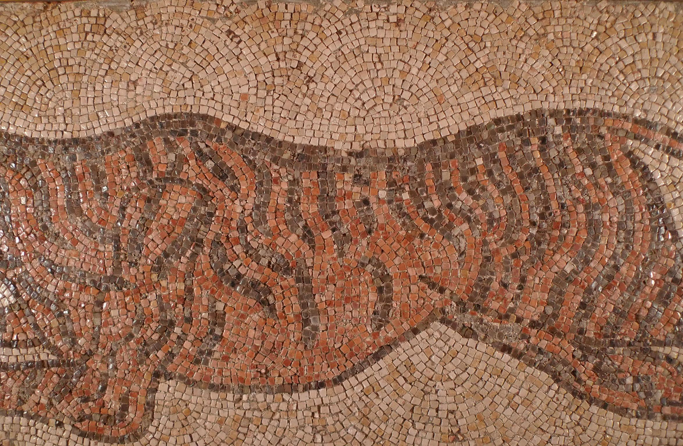 ROMAN MOSAIC
Roman 4th Century AD
Roman Provinces of North Africa
A TIGER HUNTING ITS PREY
40-1/4 x 84-1/4 inches (102 x 213 x 2.5 cm.)
Within an iron metal frame

PROVENANCE
Nagel Auktionen, Germany - sale date: 17th October 1992
Spanish Collector,