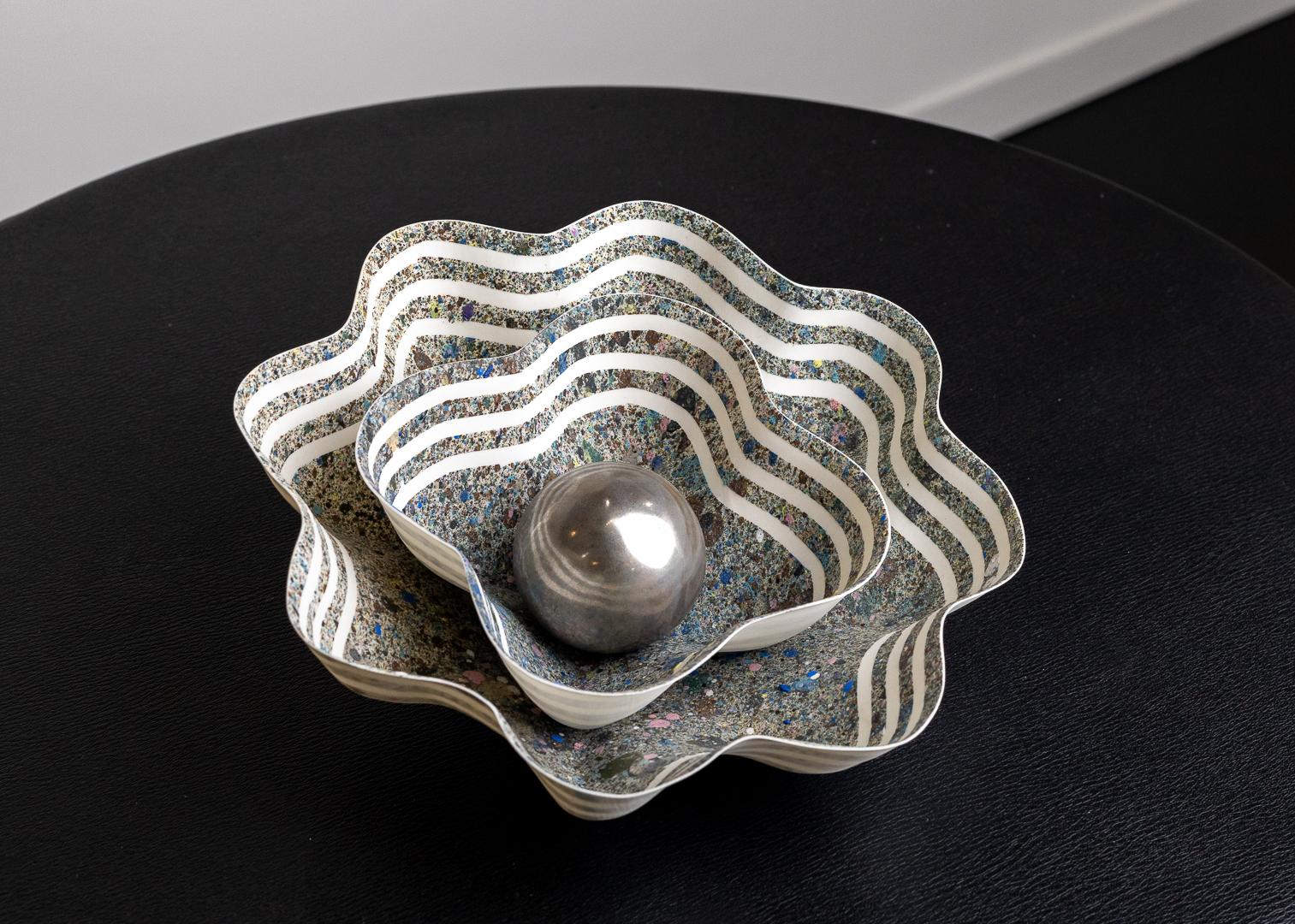 Bols Nested Bowls sculpturaux « Dark Days Ahead » en porcelaine de John Albert Murphy en vente 3