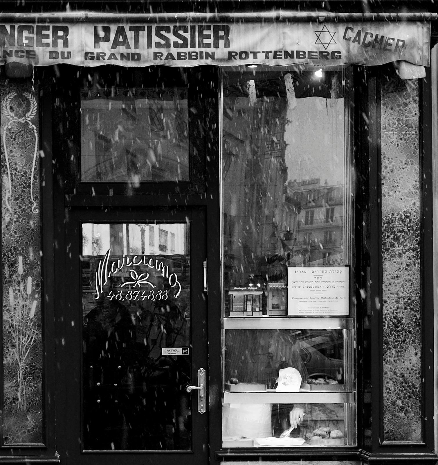 Le Marais- Signed limited edition still life, Black white, Paris kacher Bakery  - Photograph by Ian Sanderson
