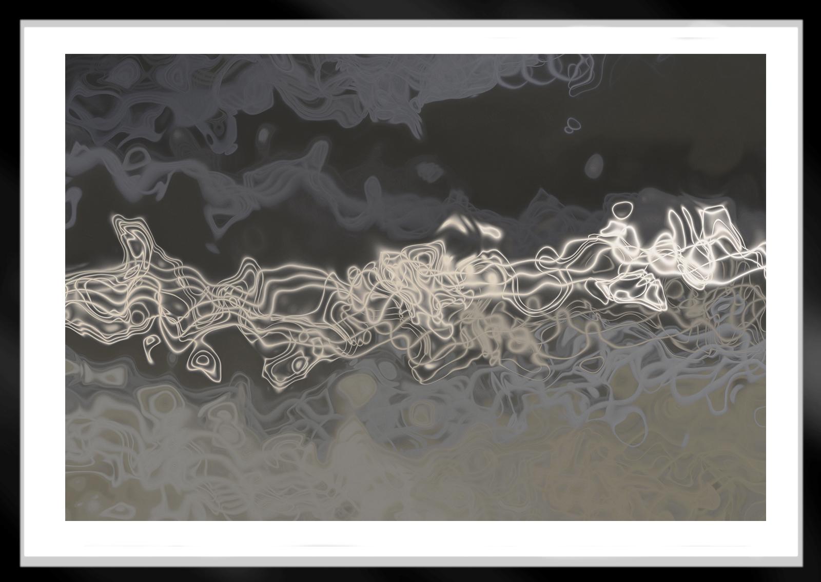 Earth Poem 3- Signierter abstrakter Druck in limitierter Auflage, Großformat zeitgenössisch (Grau), Abstract Photograph, von Michael Banks