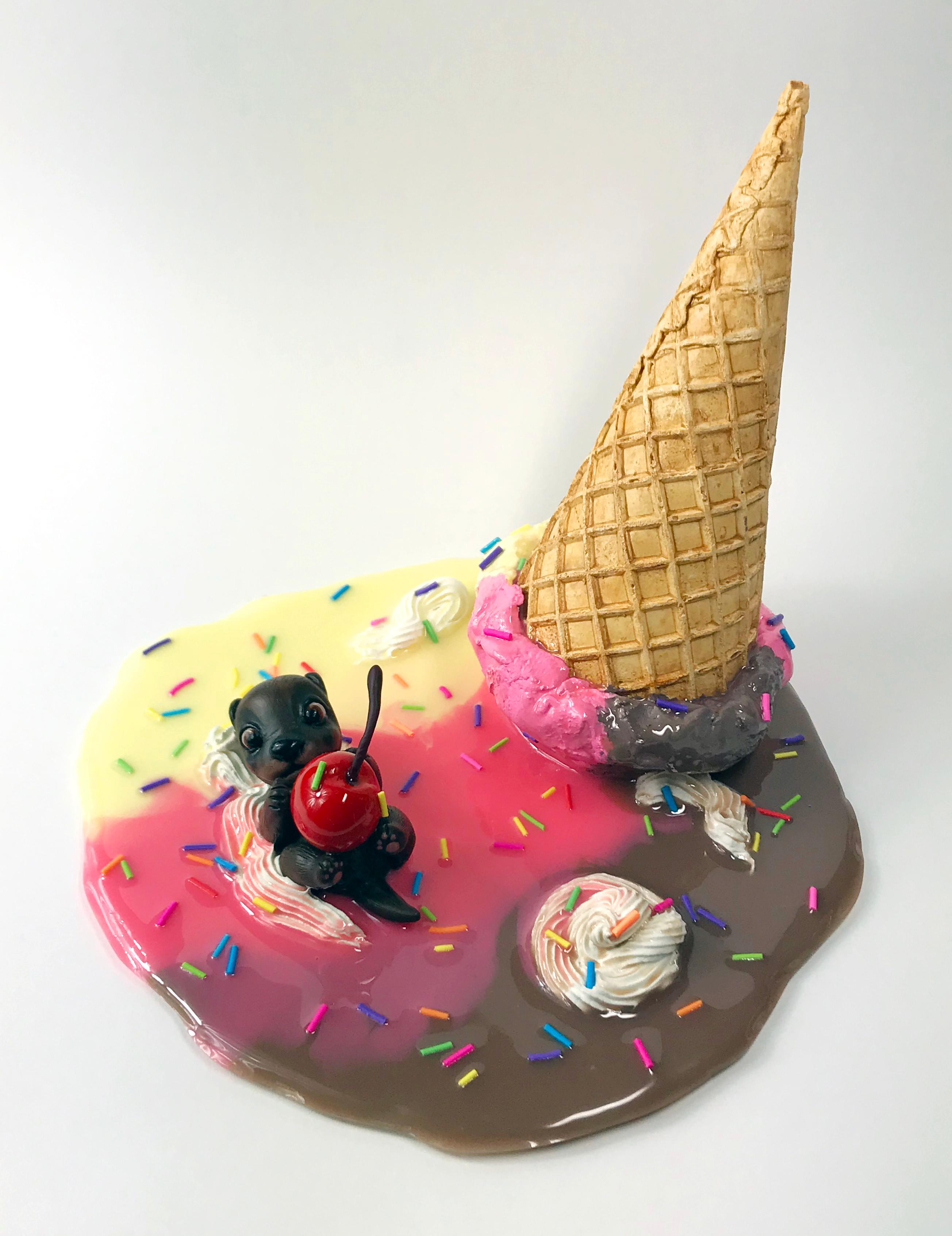 Corina St. Martin Figurative Sculpture - Neapolitan - Waffle Cone Otter