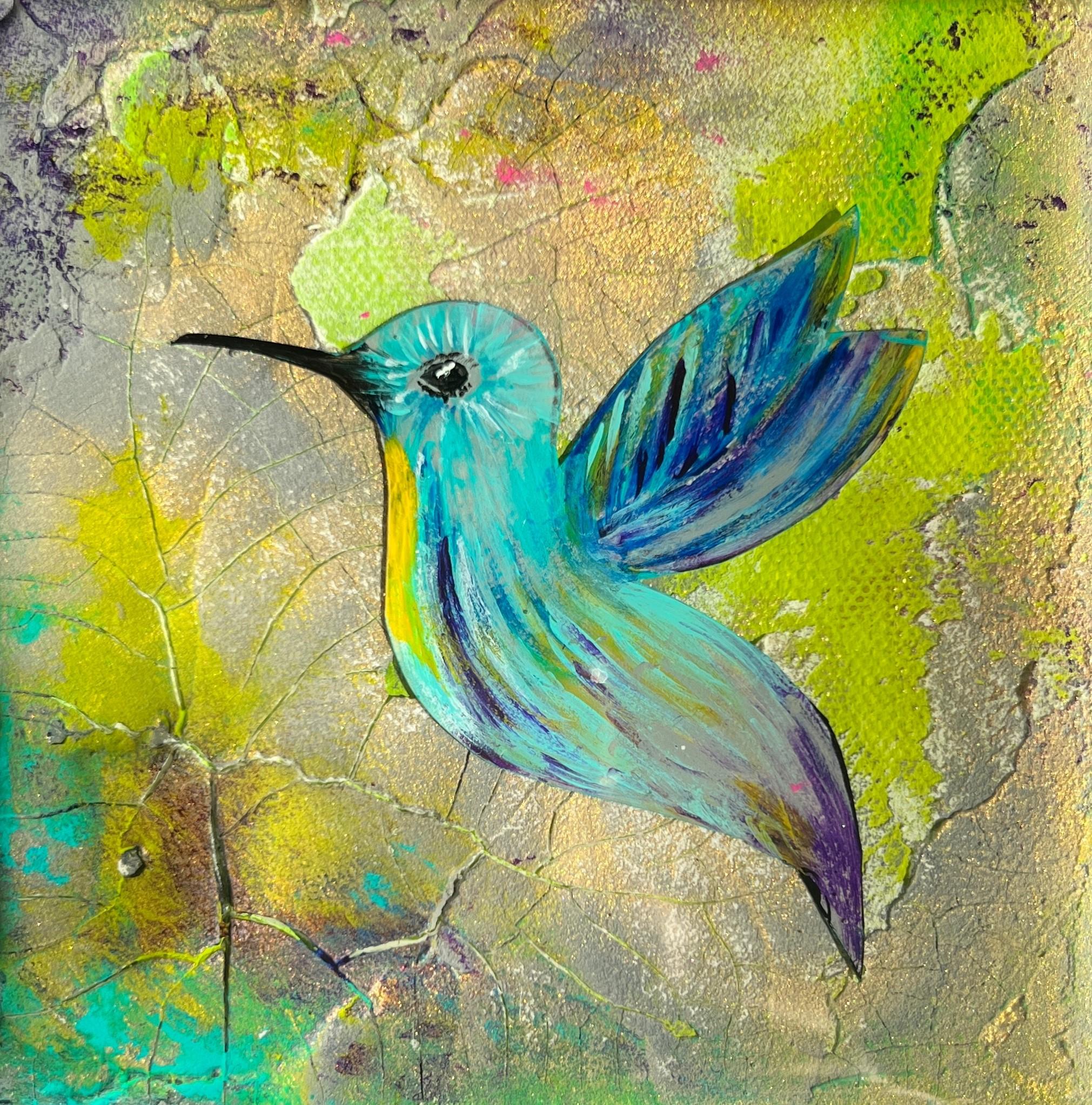 L'œuvre "Hummingbird #2" d'Ana Hefco (basée à Miami) est une œuvre originale, faite à la main, composée de résine teintée et de techniques mixtes sur panneau de bois. Cette pièce est encadrée et prête à être accrochée. 

Née et élevée à Bucarest en