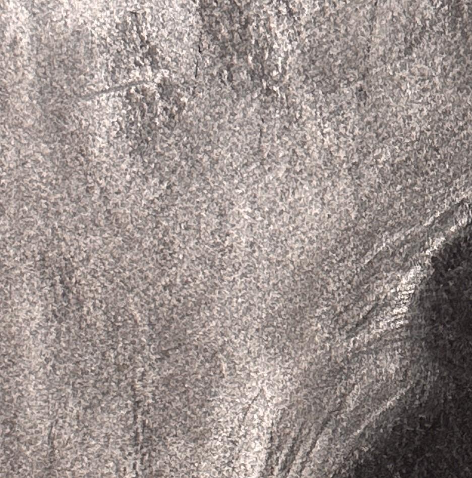 „Porträt eines langhaarigen Mädchens“ (2023) von Bunyod Suvonov, Originalzeichnung im Angebot 4