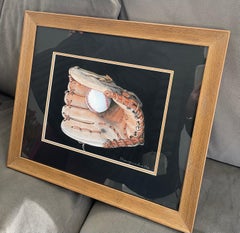 Pastell-Zeichnung „Old Glove and Ball“