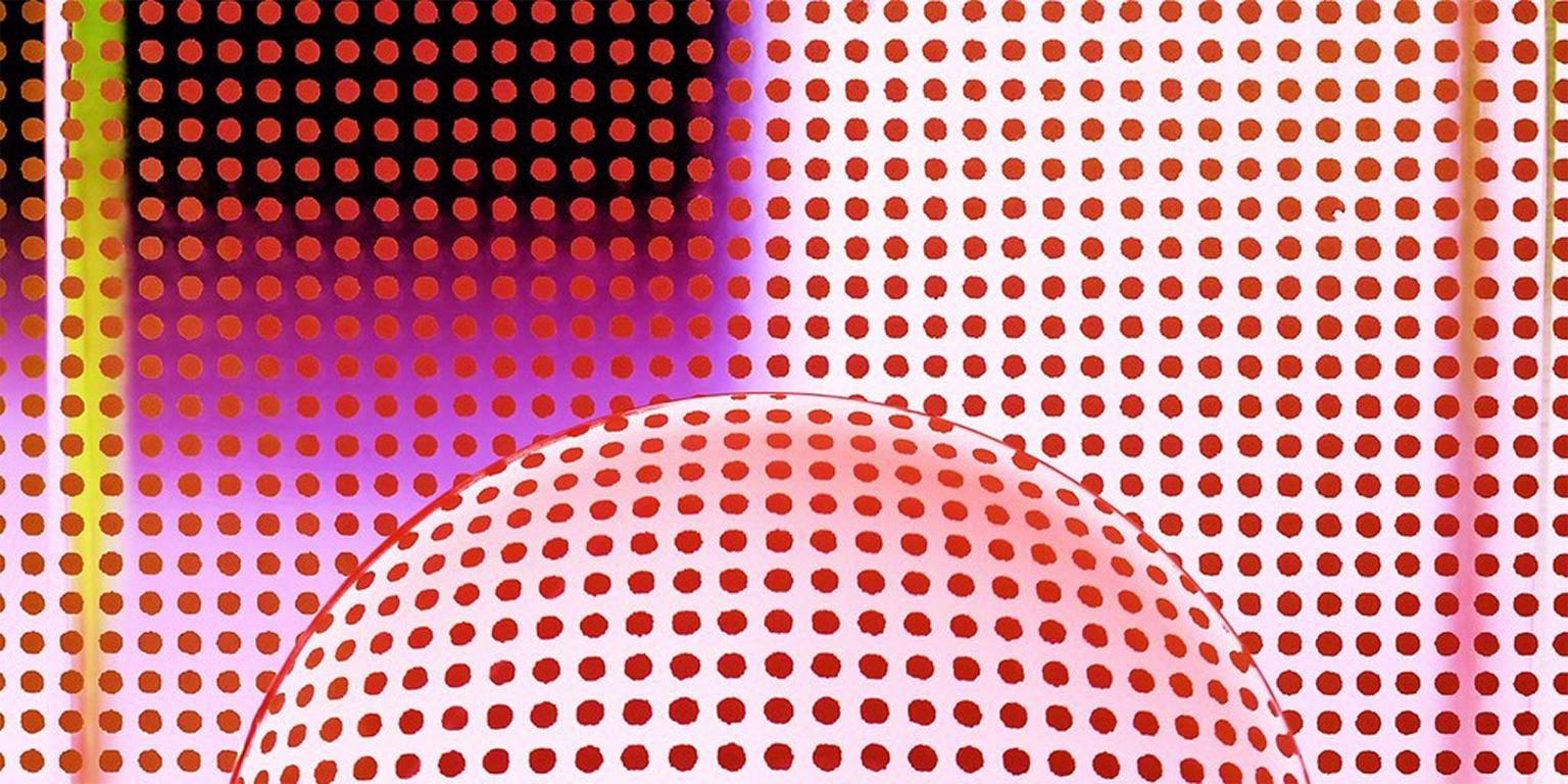 Circular Thinking I - Geometric, multicolored abstraction with polka dots (Geometrische Abstraktion), Photograph, von Deborah Bay