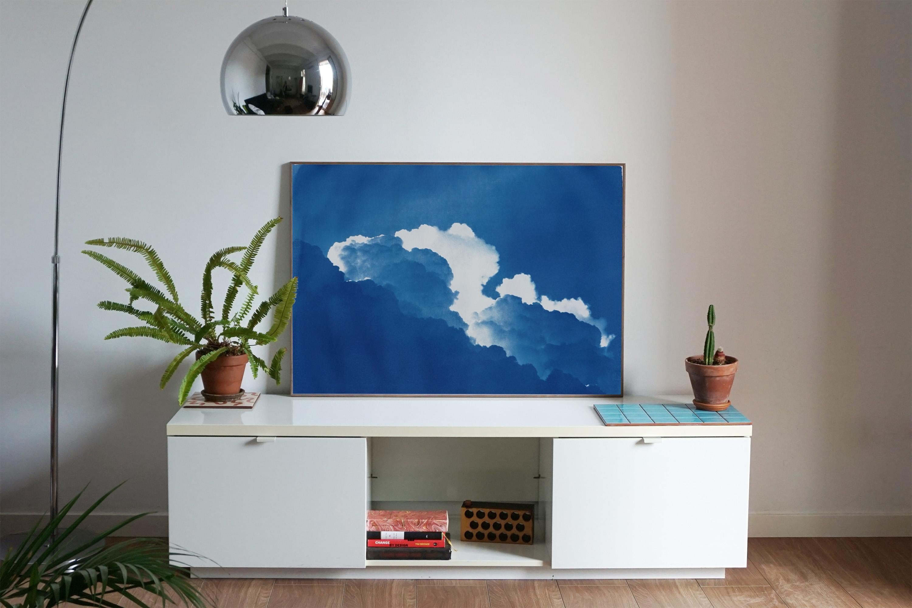 Nuages d'azur,  Blue Tones Cyanotype Print Landscape, Contemporary Skyscape (Paysage de ciel contemporain) - Naturalisme Art par Kind of Cyan