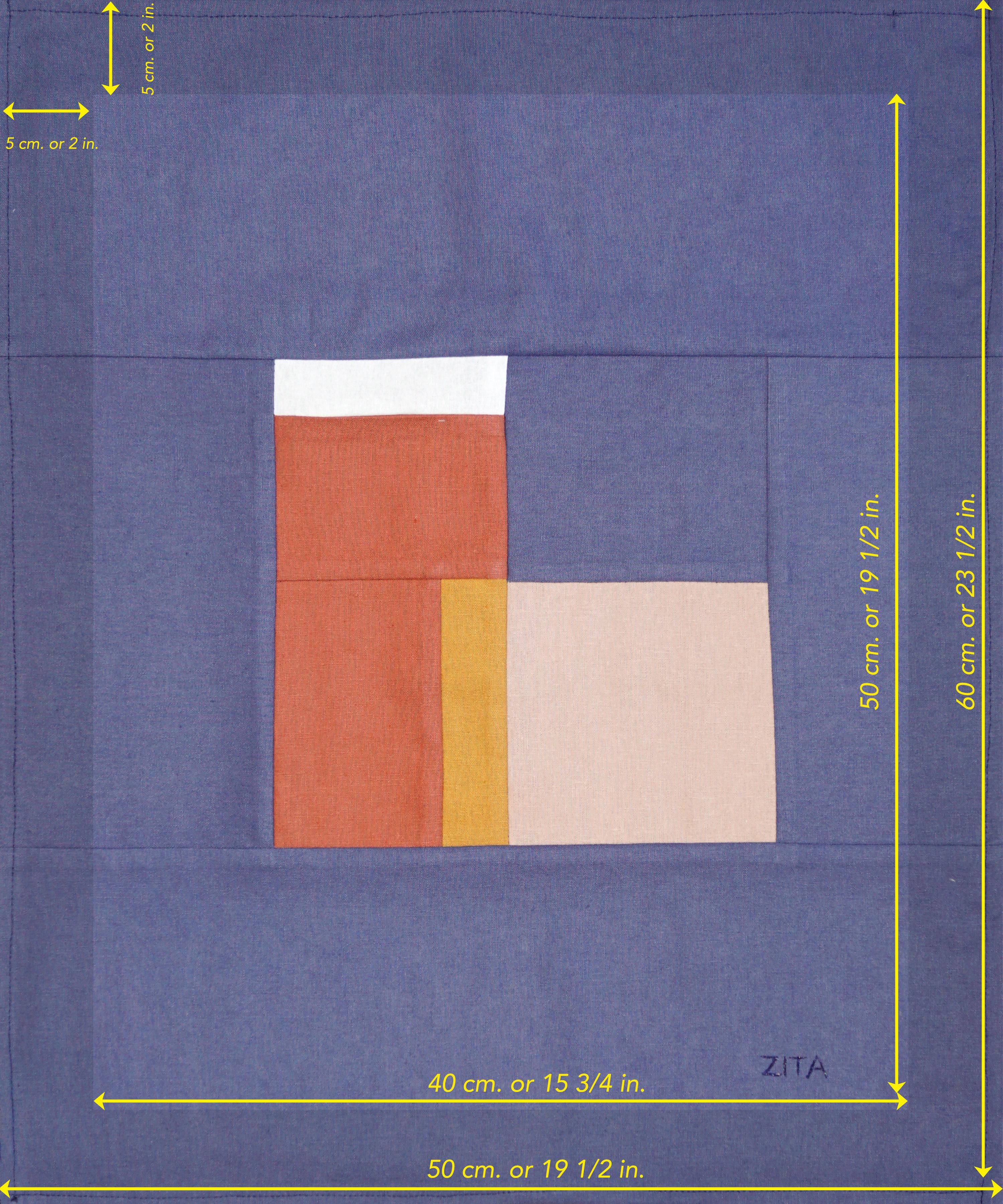 Questo è un bellissimo pezzo patchwork di Zita Chocarro. 
La sua esplorazione del colore gioca con la forma e il contrasto, mentre l'intersezione delle forme che utilizza si fonde magistralmente per interagire in modo meraviglioso in ogni spazio in