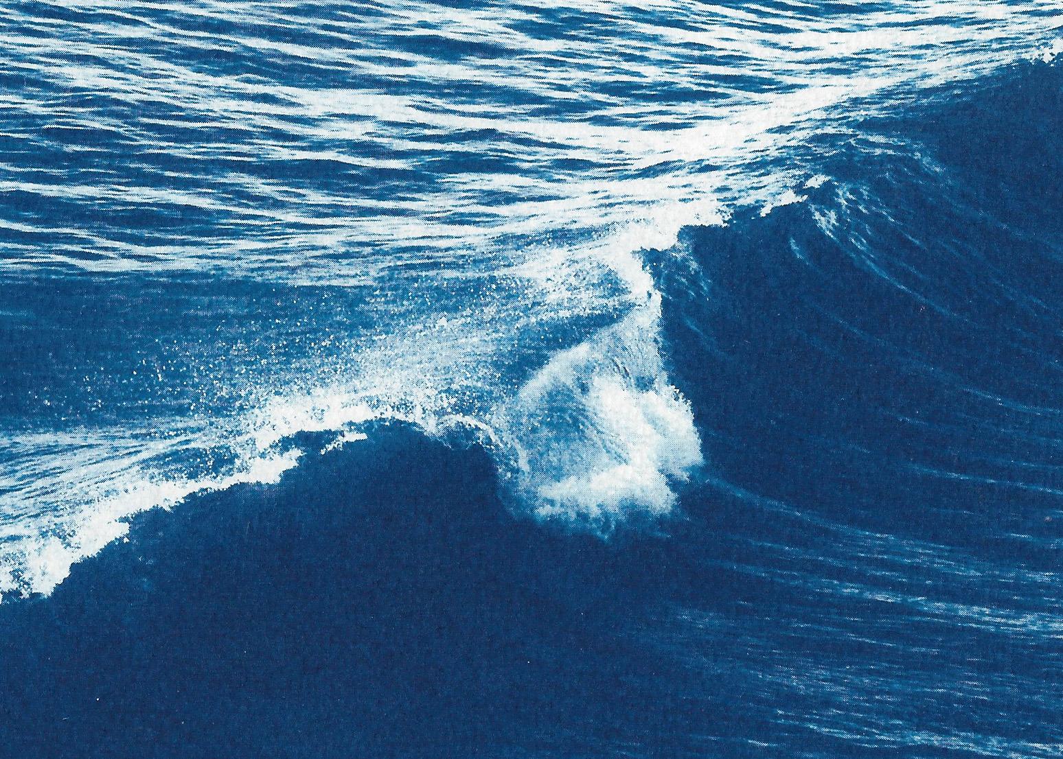 Paesaggio marino di Venice Beach, onda lunga, scena nautica in toni blu, edizione limitata - Art Realismo di Kind of Cyan