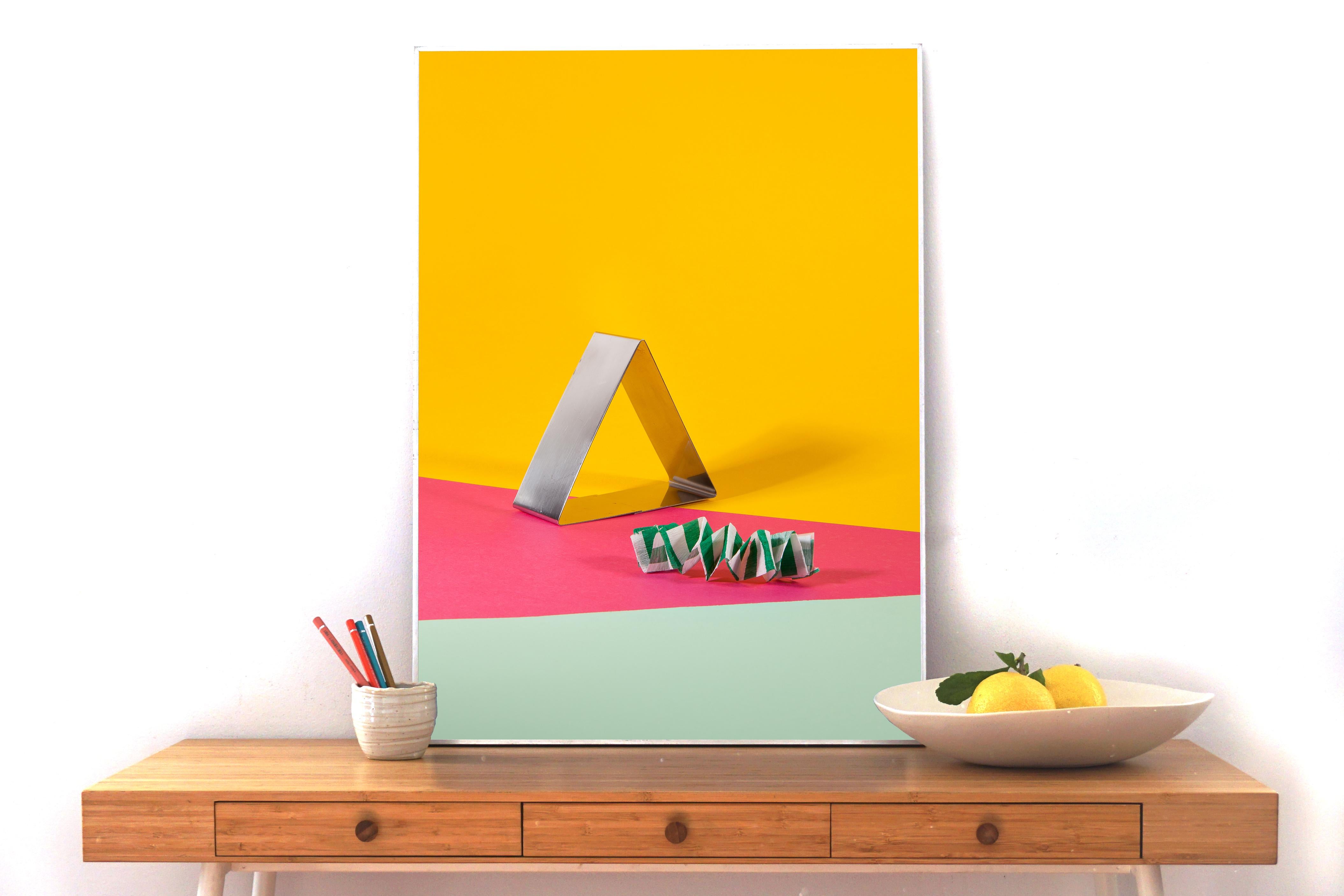 Modernity Still Life, Miami Eighties Inspiration, Yellow Background, Kitchen Objects - Moderne Print par Ryan Rivadeneyra
