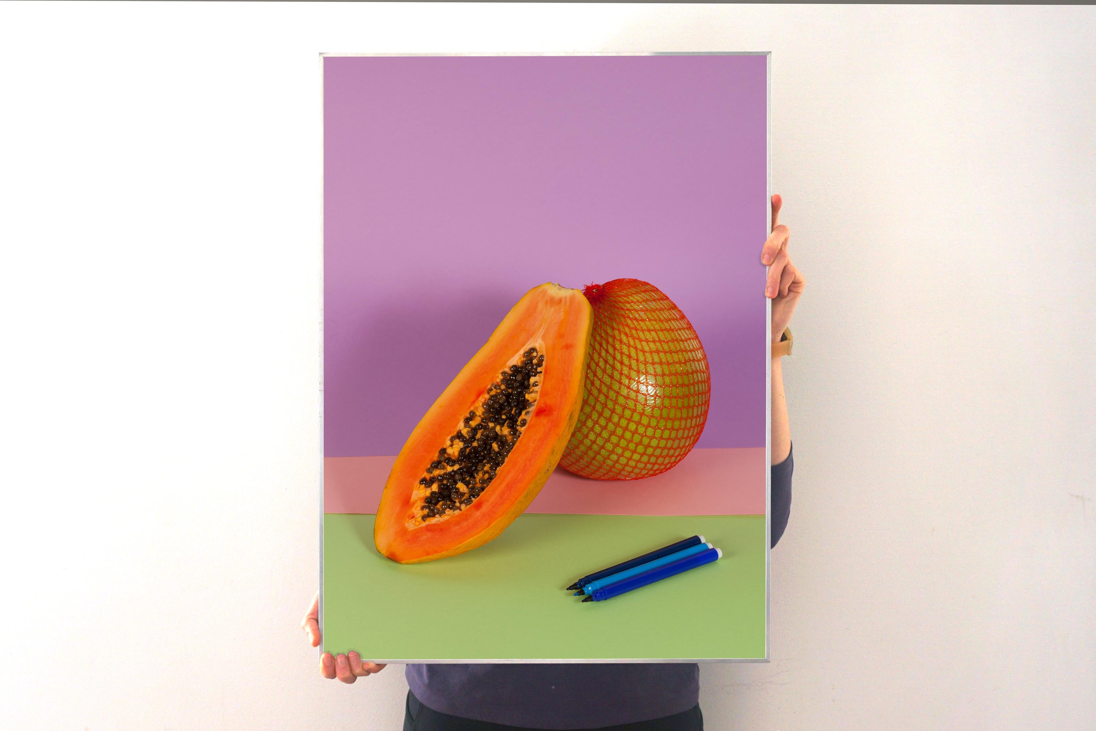 Gebrannte Orange Papaya, Contemporary Still Life, Tropische Früchte, Exotische Früchte    (Amerikanische Moderne), Photograph, von Ryan Rivadeneyra