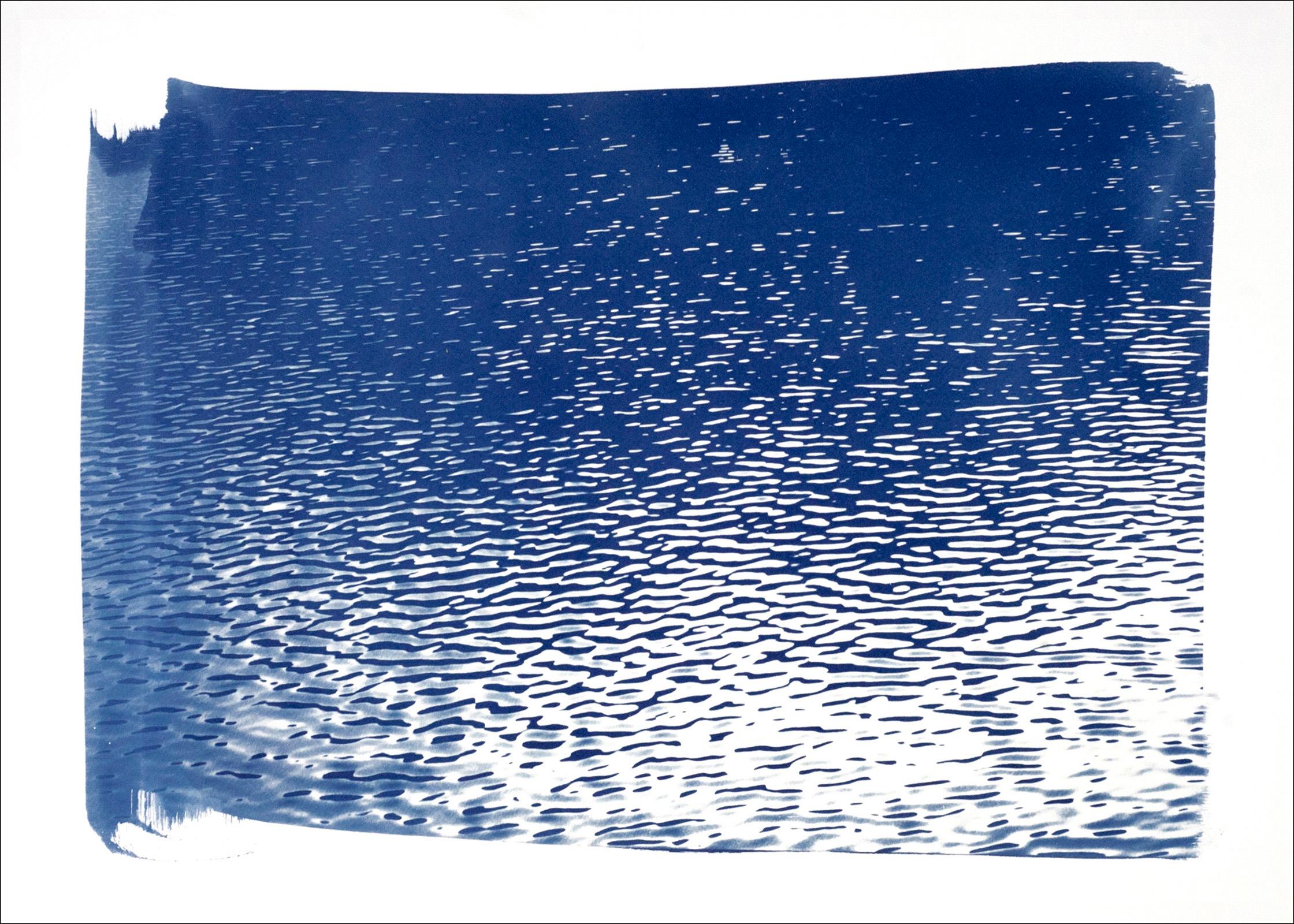 Abstract Drawing Kind of Cyan - Panorama du lac Tahoe  Impression cyanotype minimale sur papier aquarelle