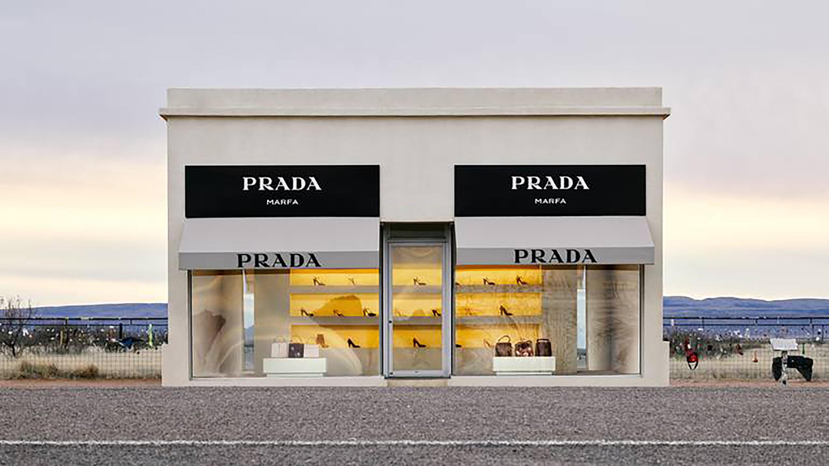 Prada Marfa - 8 For Sale on 1stDibs | prada marfa sign, prada 