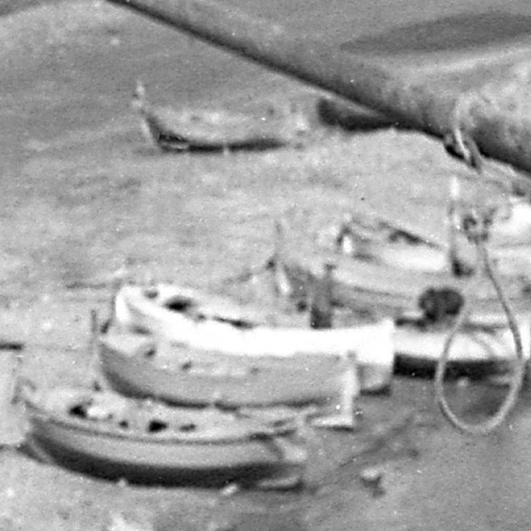 Salvador Dali 5, 1950

Taille telle que vue sur l'aperçu :
47 po x 70 po

Tailles disponibles : (Nouvelle pièce)
Cette œuvre d'art fait partie d'une édition de 5 exemplaires.
36 pouces x 48 pouces, 24 pouces x 36 pouces, 36 pouces x 36 pouces.