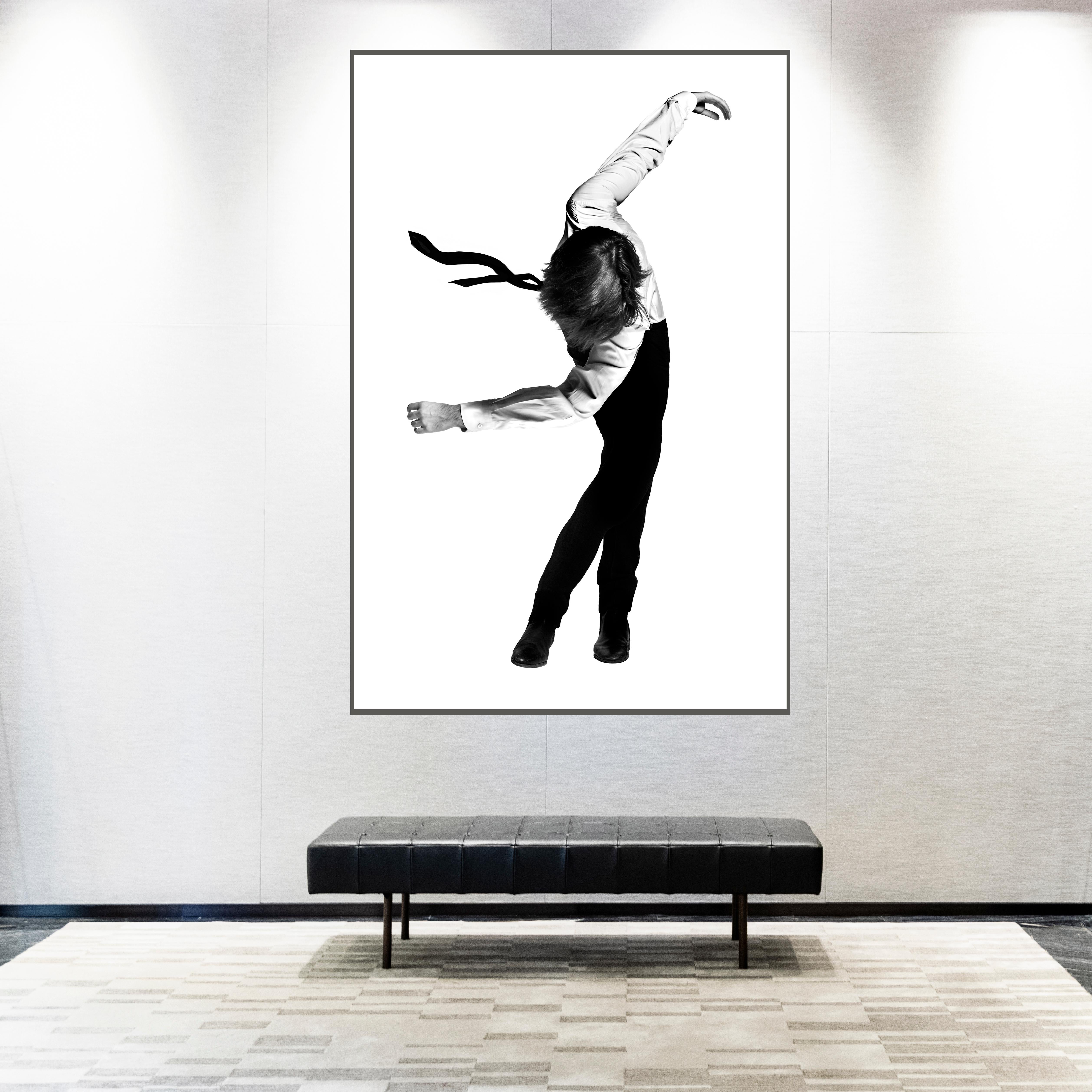 Tribute to Robert Longo, 3 70 in x 47 in (Black and White) - Contemporary Photograph by Nacho Pinedo