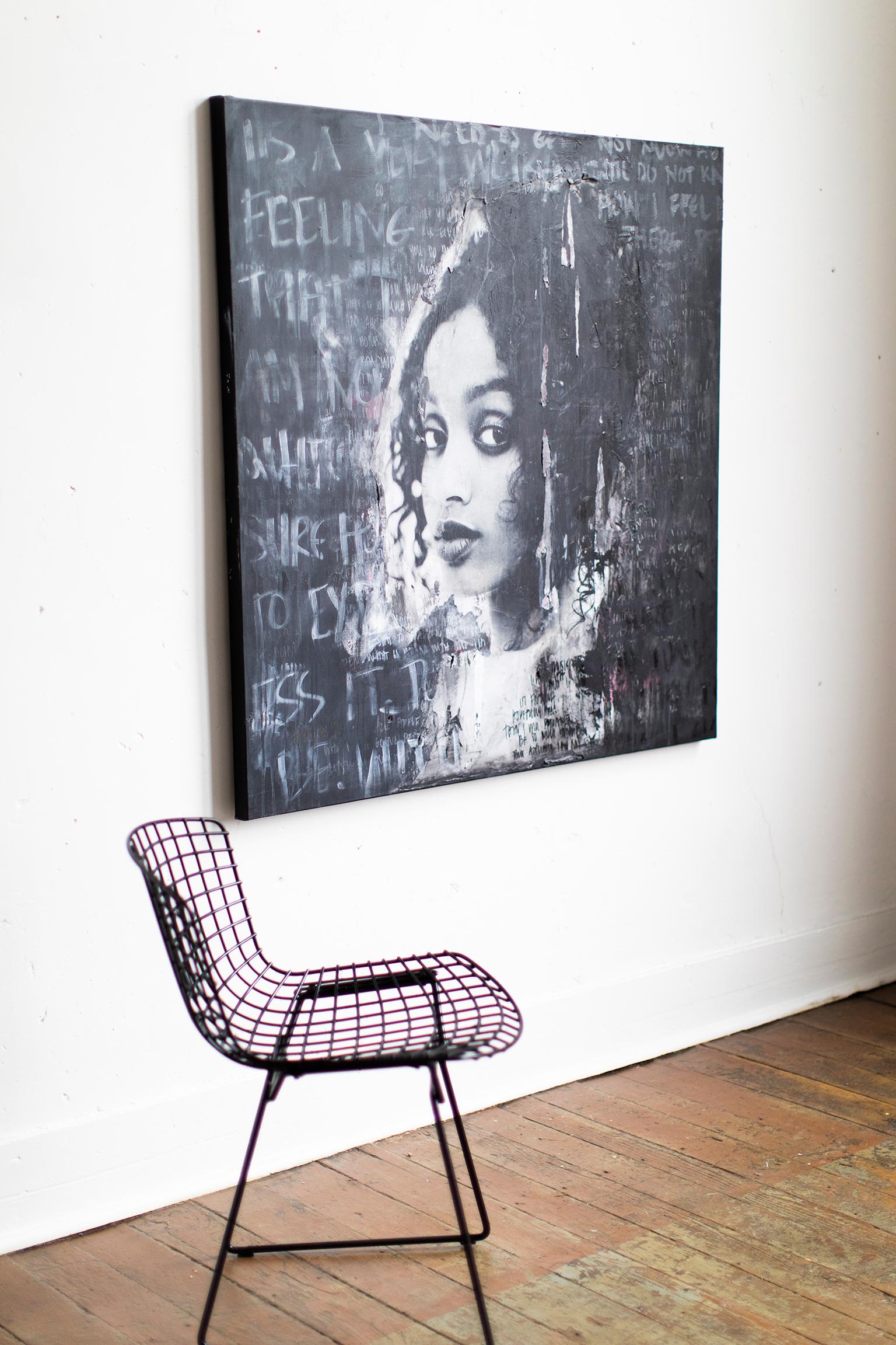 Arte moderno, pintura de retratos, arte de retratos en técnica mixta-Perdido entre líneas - Abstract Painting Negro de Addison Jones