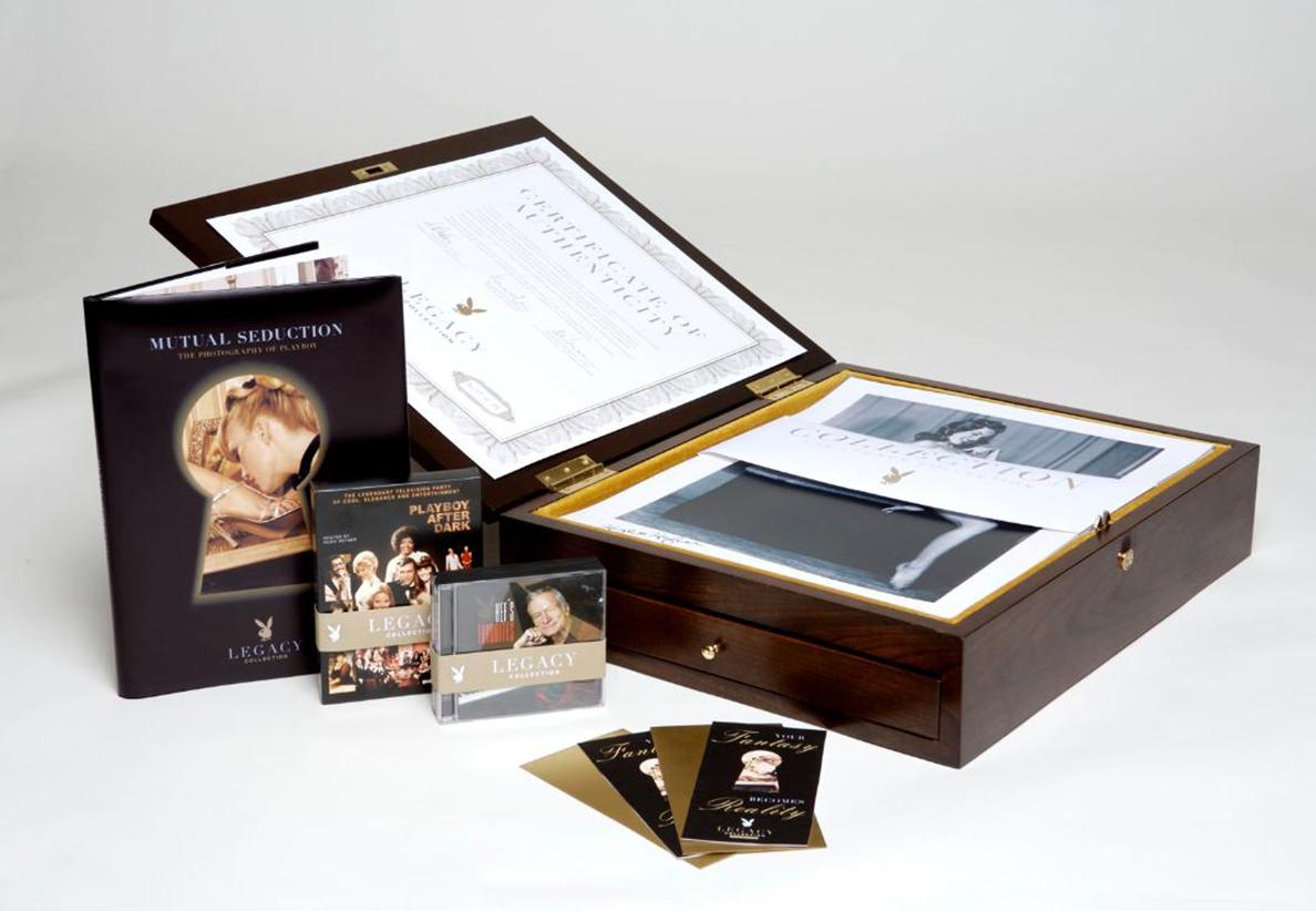Playboy Legacy Boxed Set /Gold Edition - Autorisiert von Hugh Hefner - #20 von 75  (Hard Edge), Mixed Media Art, von Playboy Enterprises