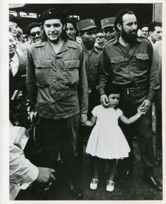 Che Guevara with his daughter