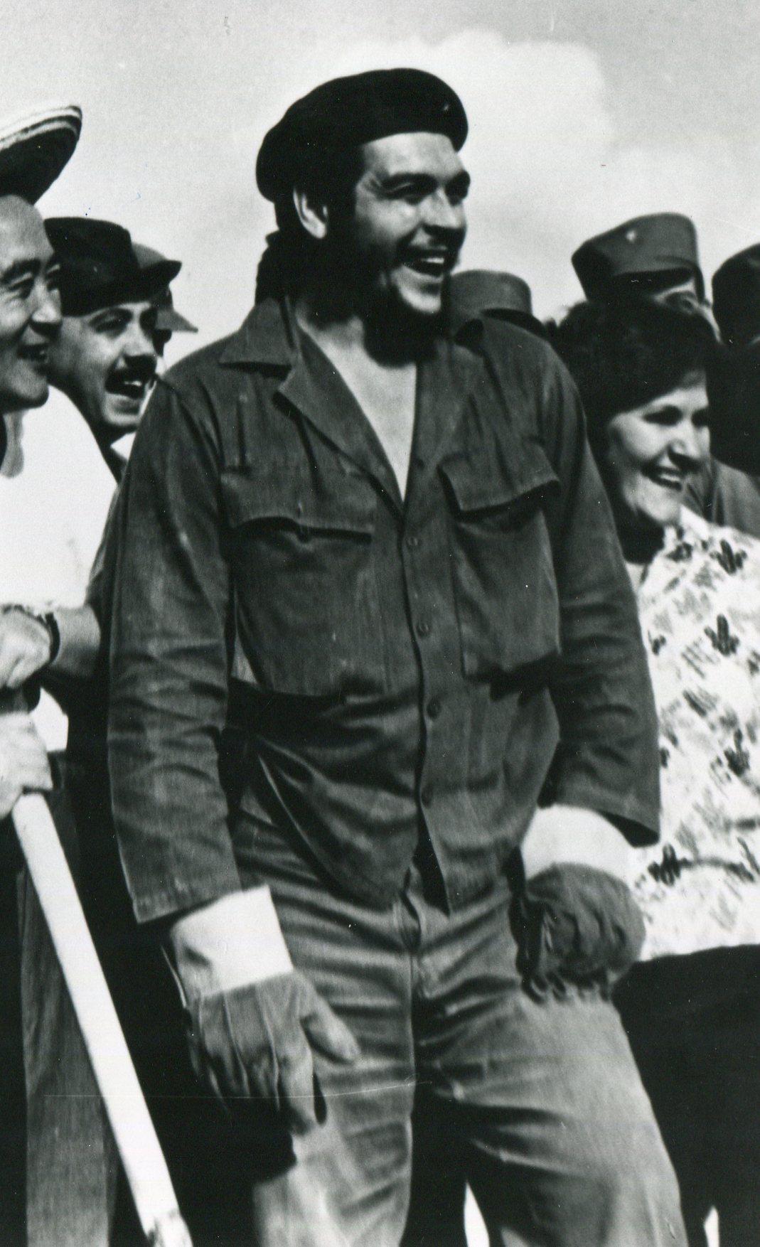 Che Guevara - Photograph by Osvaldo Salas