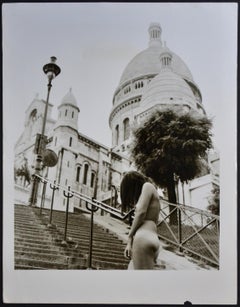 Paris  - Nude in front of Sacré Cour