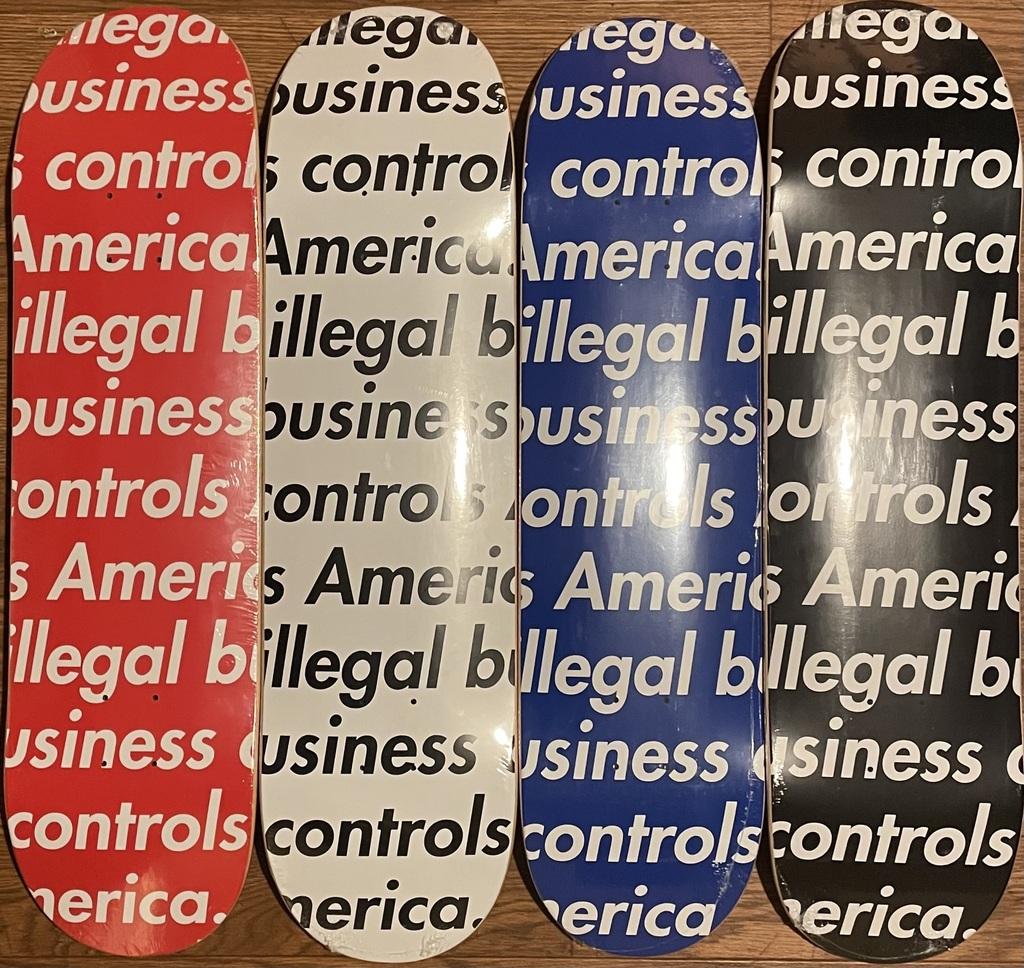 Supreme Illegal Business Controls America Deck, 4er-Set, Band 1, NYC