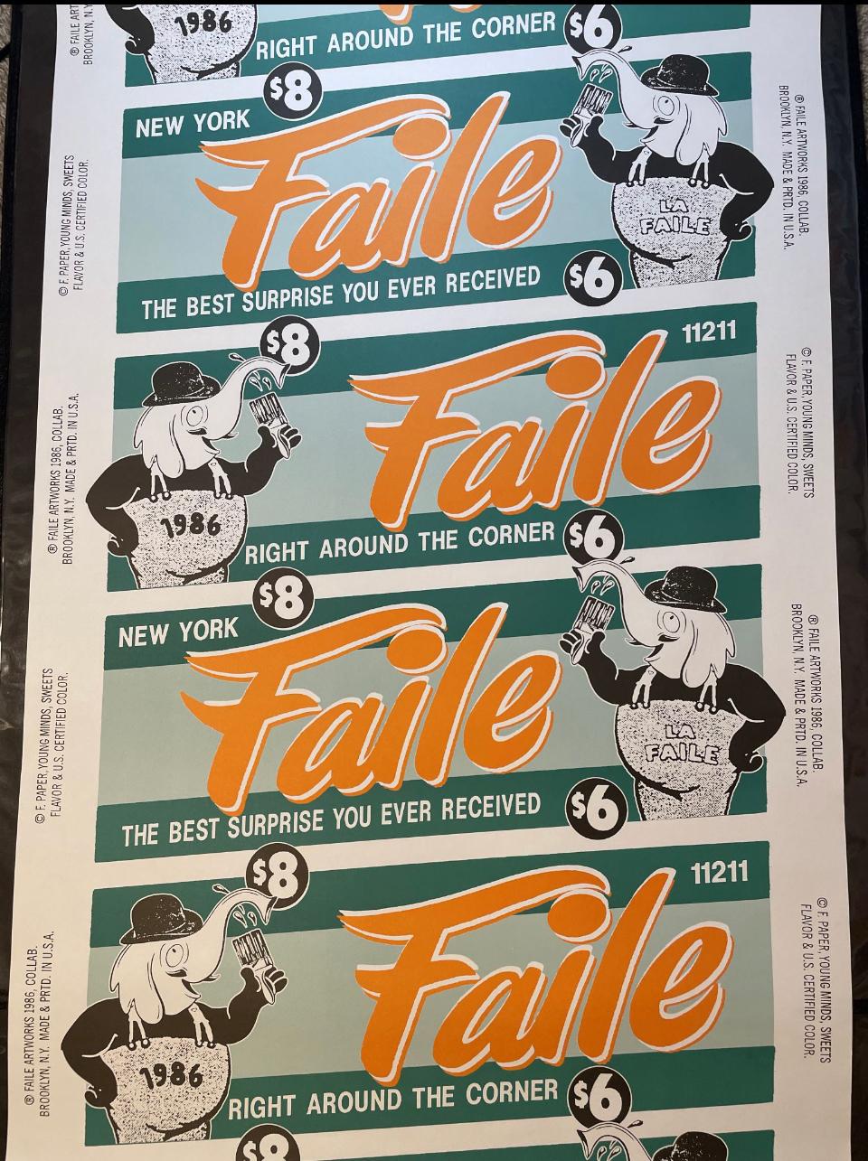 Sérigraphie FAILE « PDOST NO BILLS », Brooklyn, décennie d'impressions - Beige Print par Faile