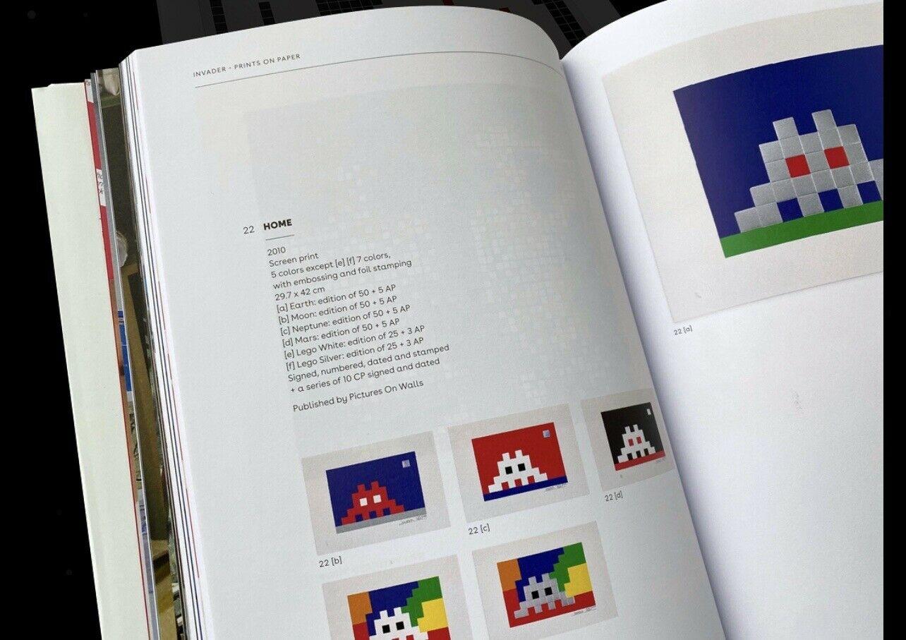 Space Invader Prints On Paper Art Book Prints 2001 - 2020 Limited Edition Street For Sale 2