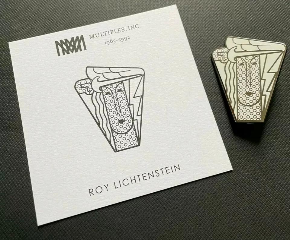 (after) Roy Lichtenstein Print – Roy Lichtenstein: 1000er feine Silberbrosche/Anstecknadel, limitierte Auflage 