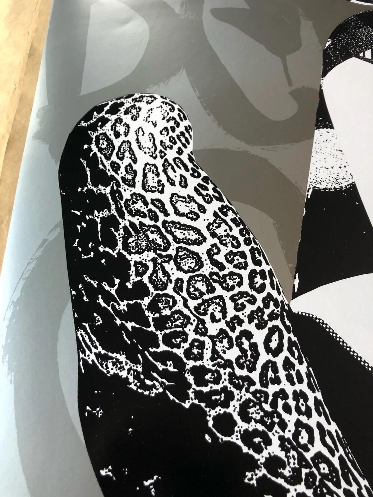 FAILE
Stages, 2017

Litografia offset metallica firmata su carta lucida

Creata dal duo di artisti di Brooklyn Faile (Patrick McNeil e Patrick Miller), Stages cattura l'energia della loro estetica street-pop, fondendo immagini di tipo fumettistico,