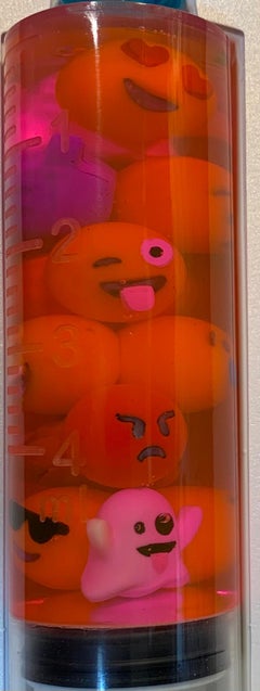 Trattamento Miss Bugs - Lusso  Sociale  Emoji Scultura Commento sociale Street