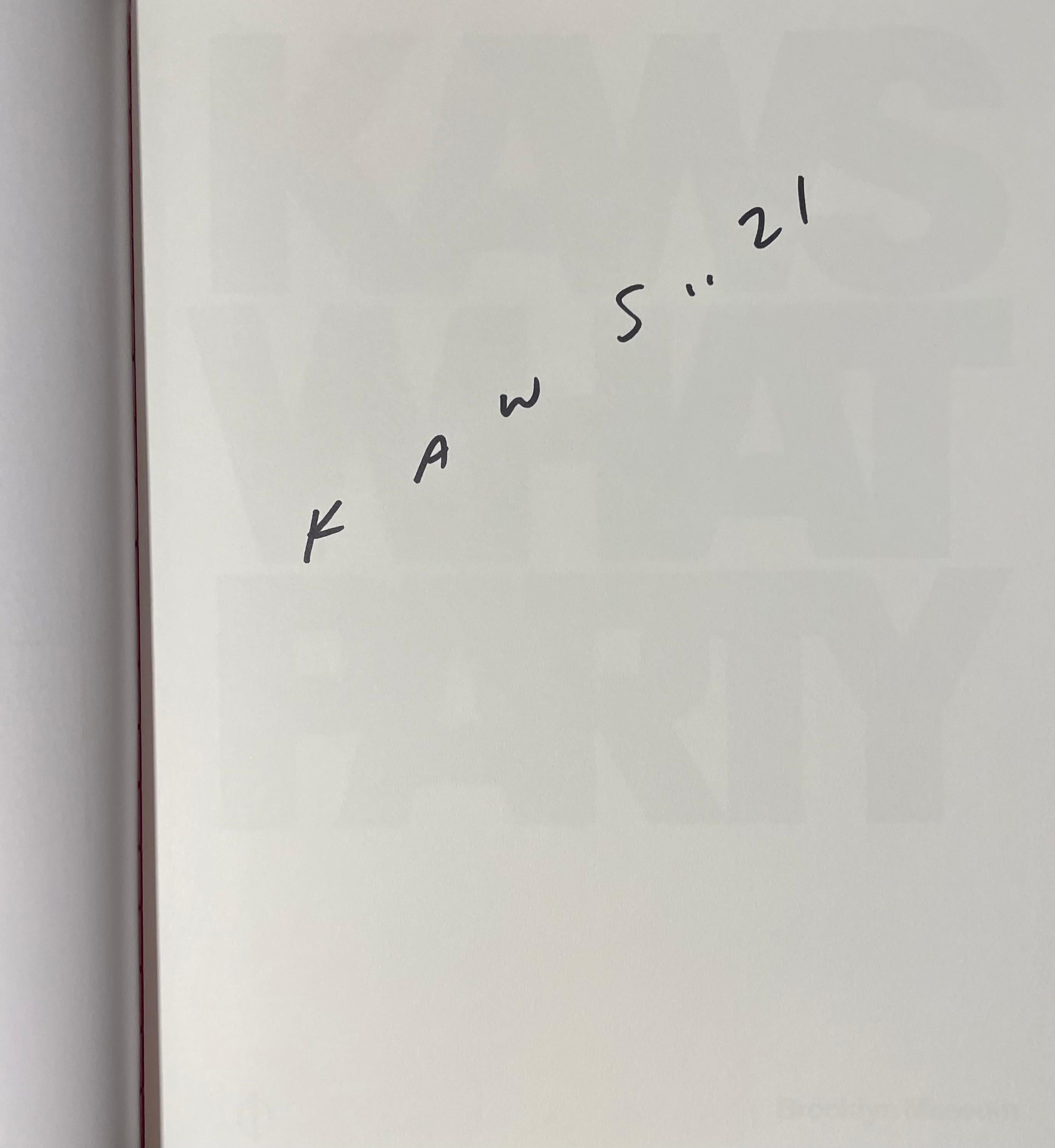 Condit :
Le livre est en parfait état et n'a été ouvert que pour photographier la signature.
Signature :
Signé à la main par l'artiste, Signé à la main par l'artiste au Sharpie noir, KAWS 2021...
Certificat d'authenticité
Inclus (délivrés par la