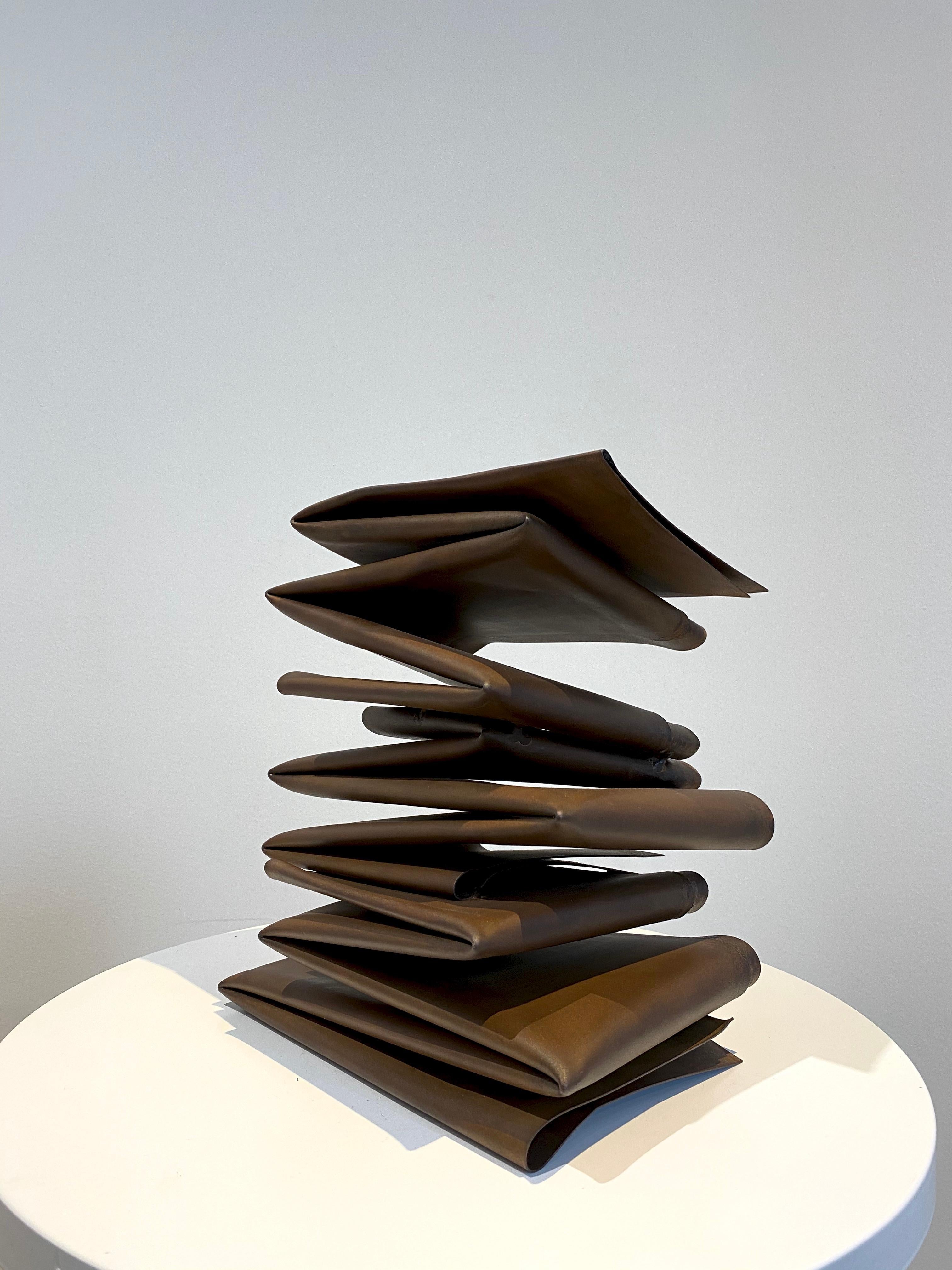 Pliage, 2017, Corten steel, minimalist, abstract, sculpture - Contemporary Sculpture by Etienne Viard
