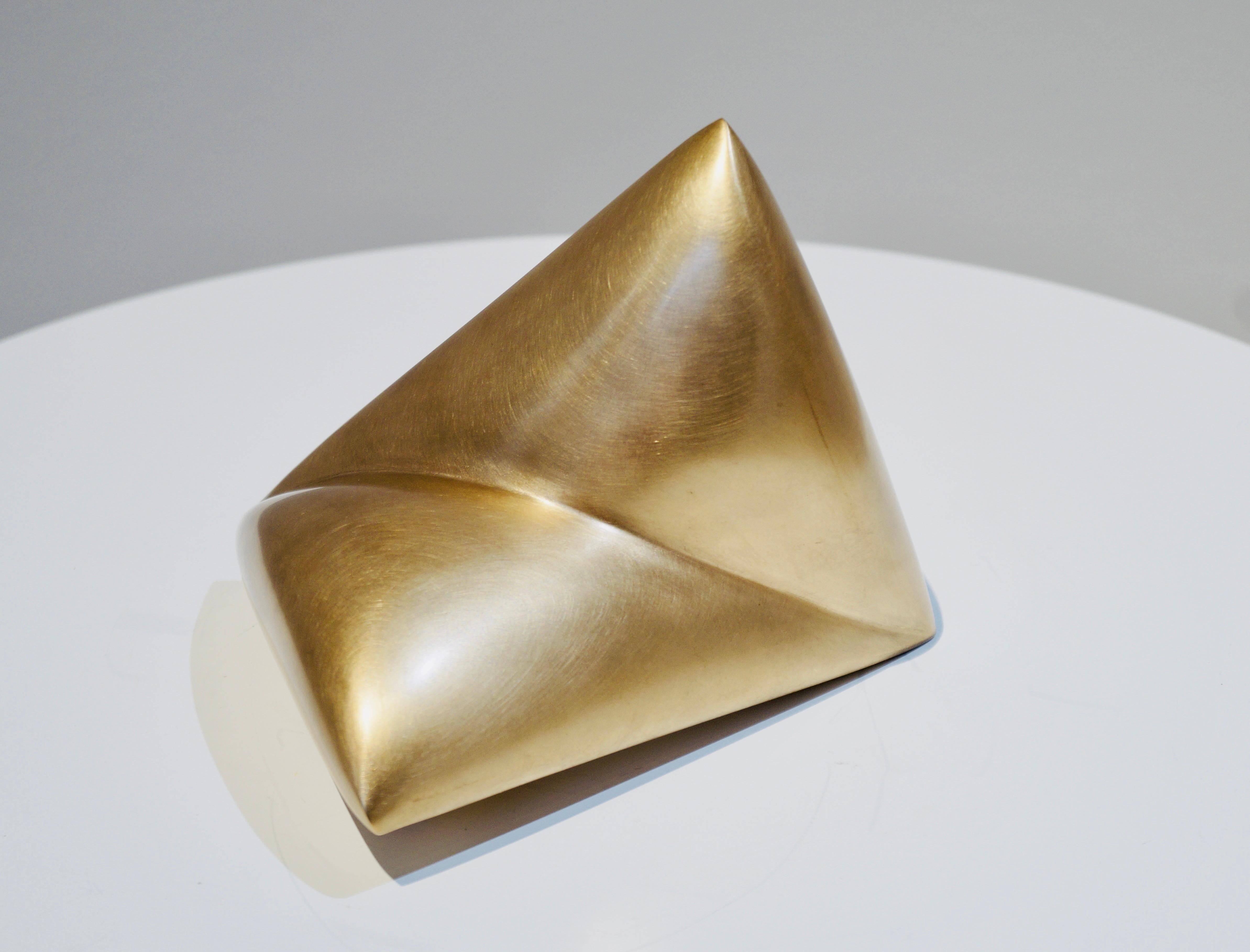 Maximilian Verhas Abstract Sculpture - Fighting Pillow, 2014 Bronze, sculpture, contemporary, 