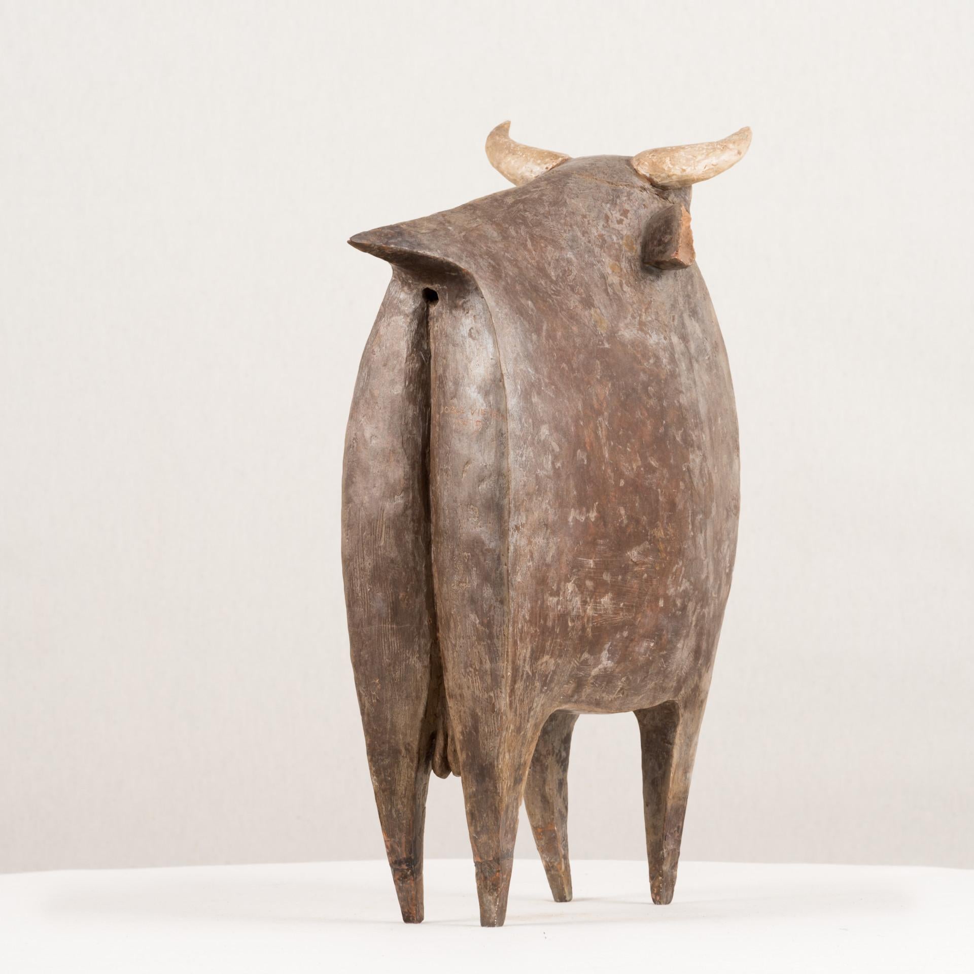 Touro, 1955, Jorge Vieira, Modern Art, Terracotta Sculpture, Brown and grey For Sale 3