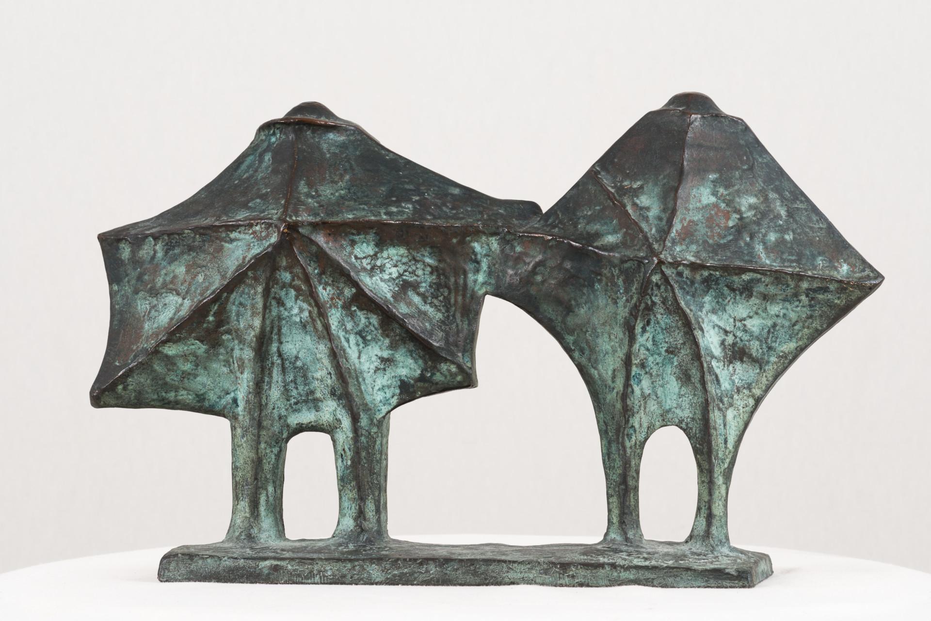 Camponeses mãos dadas, n.d., Jorge Vieira, Modern Art, Bronze Sculpture, Green For Sale 4