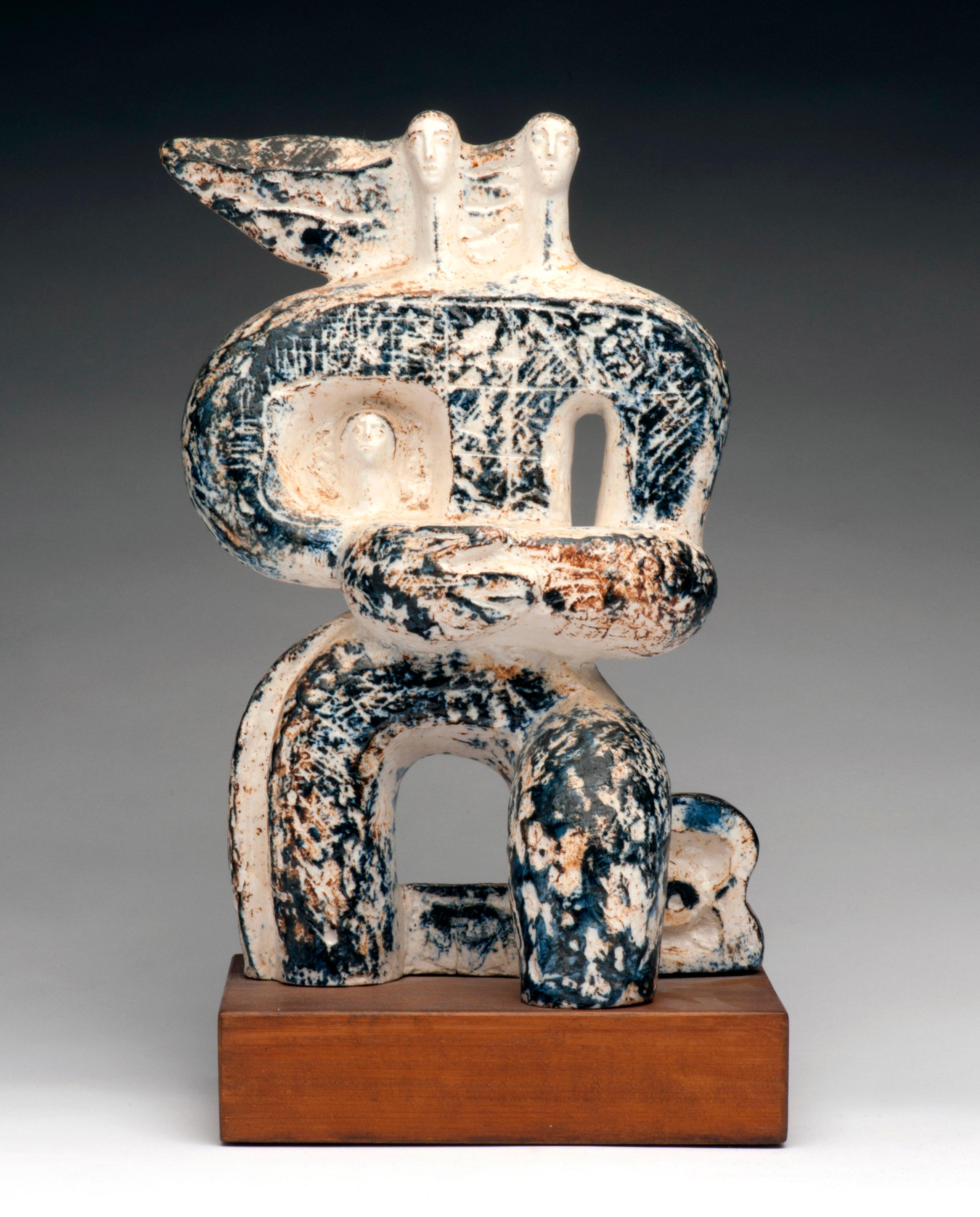 Striking Art Deco sculpture by Arnold Geissbuhler (Swiss, 1897-1993). Sculpture is signed on reverse. Condition is excellent.   

Arnold Geissbuhler was associated with some of the best known artists of the 20th century including Alberto Giacometti,