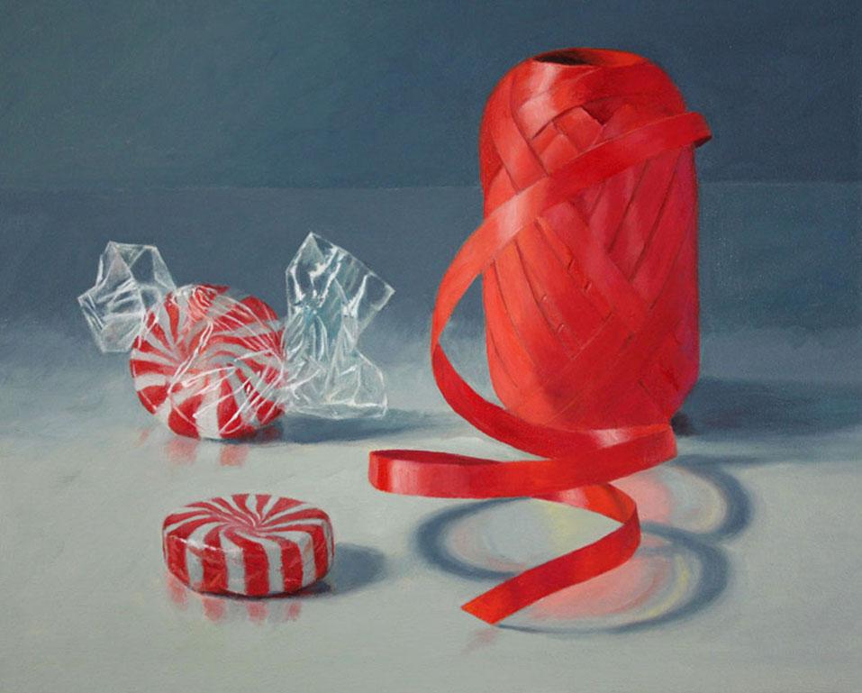 Still-Life Painting Douglas Newton - Spirales rouges, ruban coloré et bonbons, super réalisme sur fond de couleur neutre