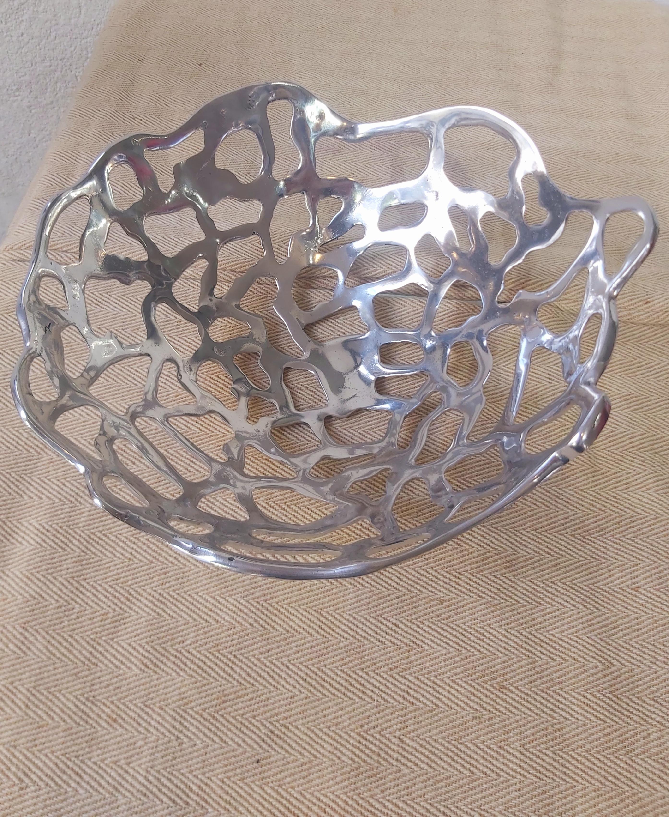 Decorative Object Abstract Metal Mesh Fruit Bowl Handmade in Spain Aluminium  For Sale 6