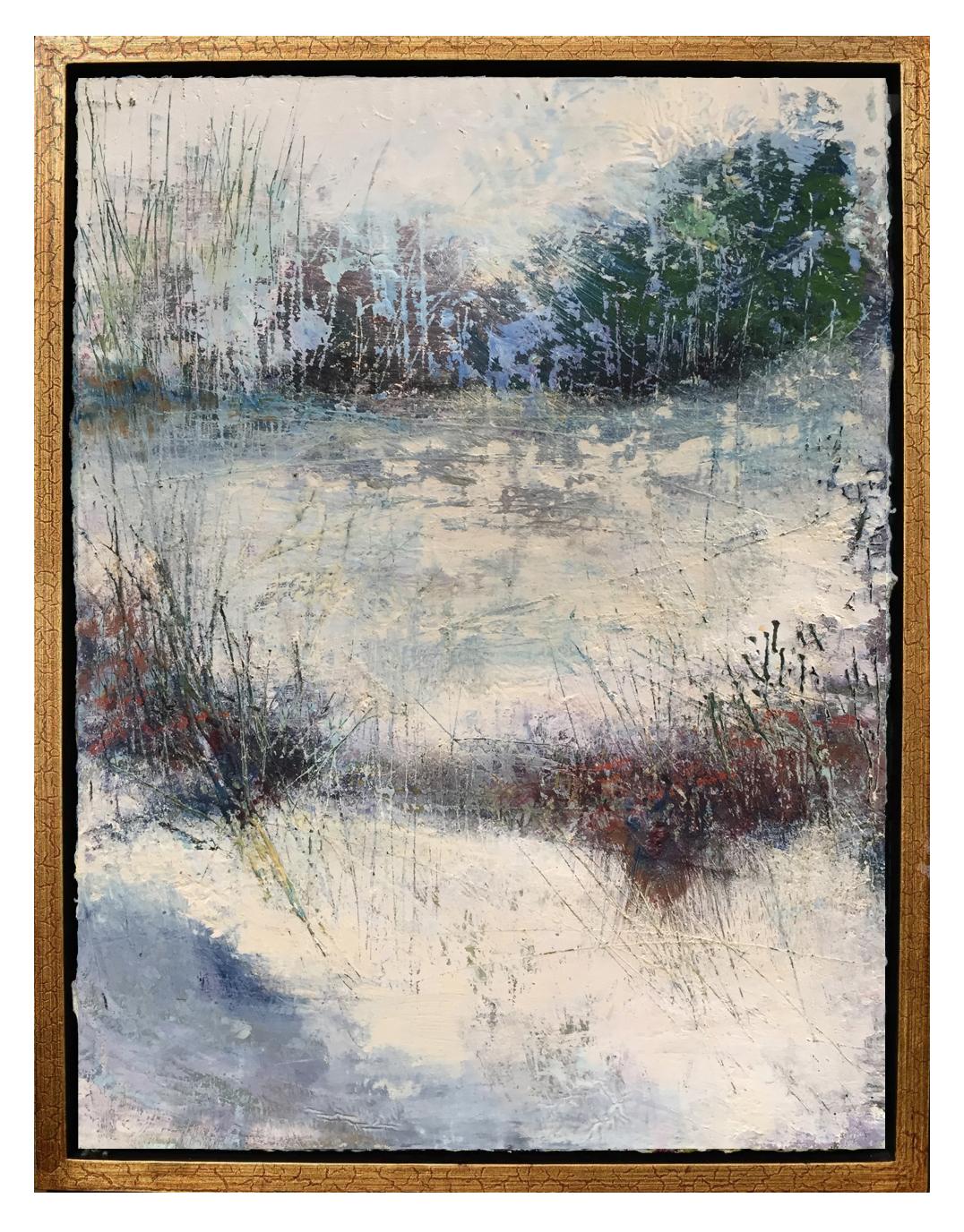 « As Winter Gives Way », peinture à l'huile, à l'encaustique, paysage, champ, neige, saison - Painting de Regina Quinn 