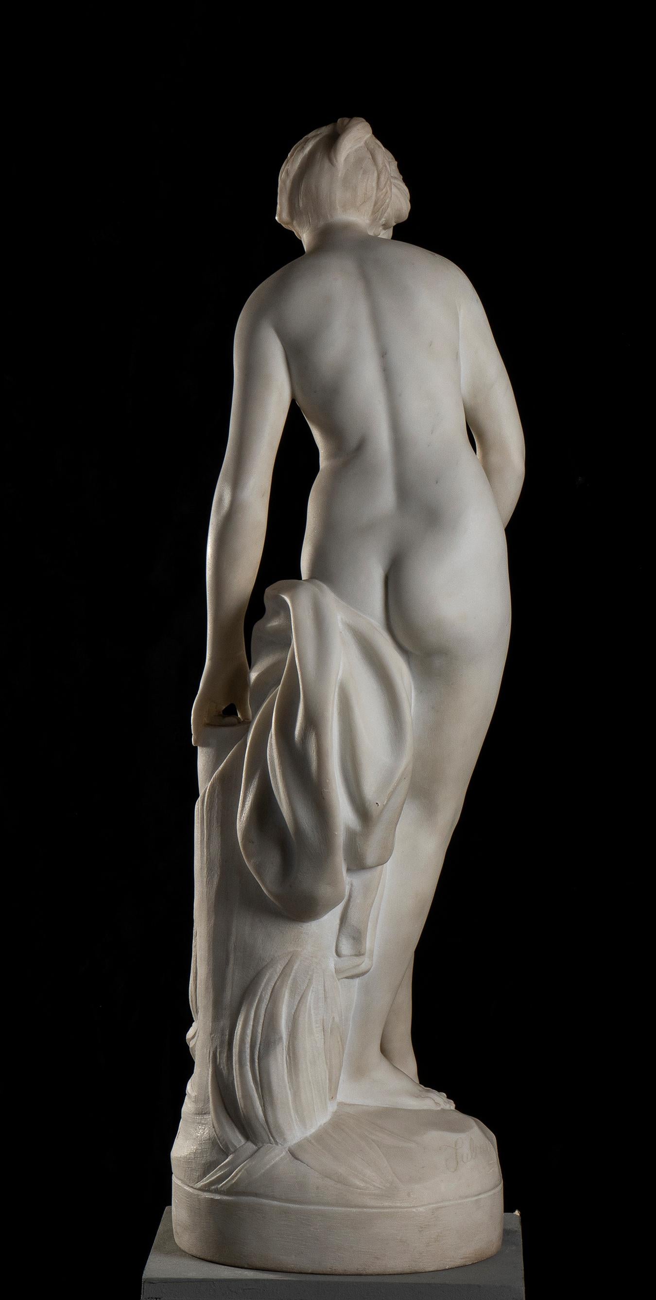 Baigneuse, Marble Sculpture signed Falconet  - Black Nude Sculpture by Étienne Maurice Falconet