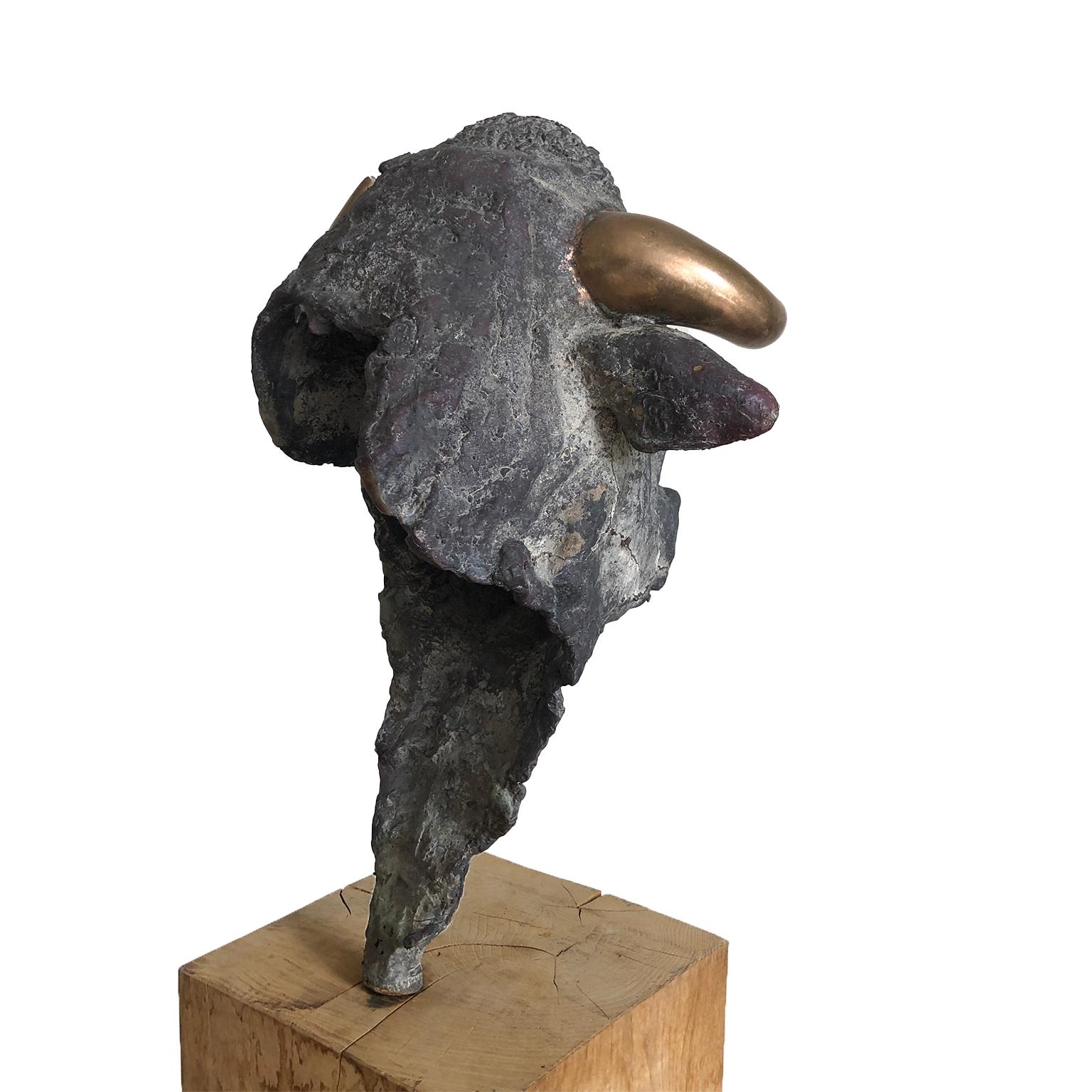 Figurative Bronze Contemporary Sculpture: Europa e il Toro For Sale 2