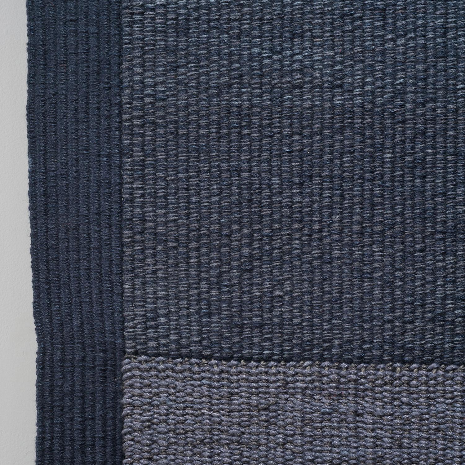 This handwoven contemporary textile sculpture, Azul, was done by Chilean fiber artist, Carolina Yrarrázaval (b. 1960). Yrarrázaval explains her inspiration and technique: 

