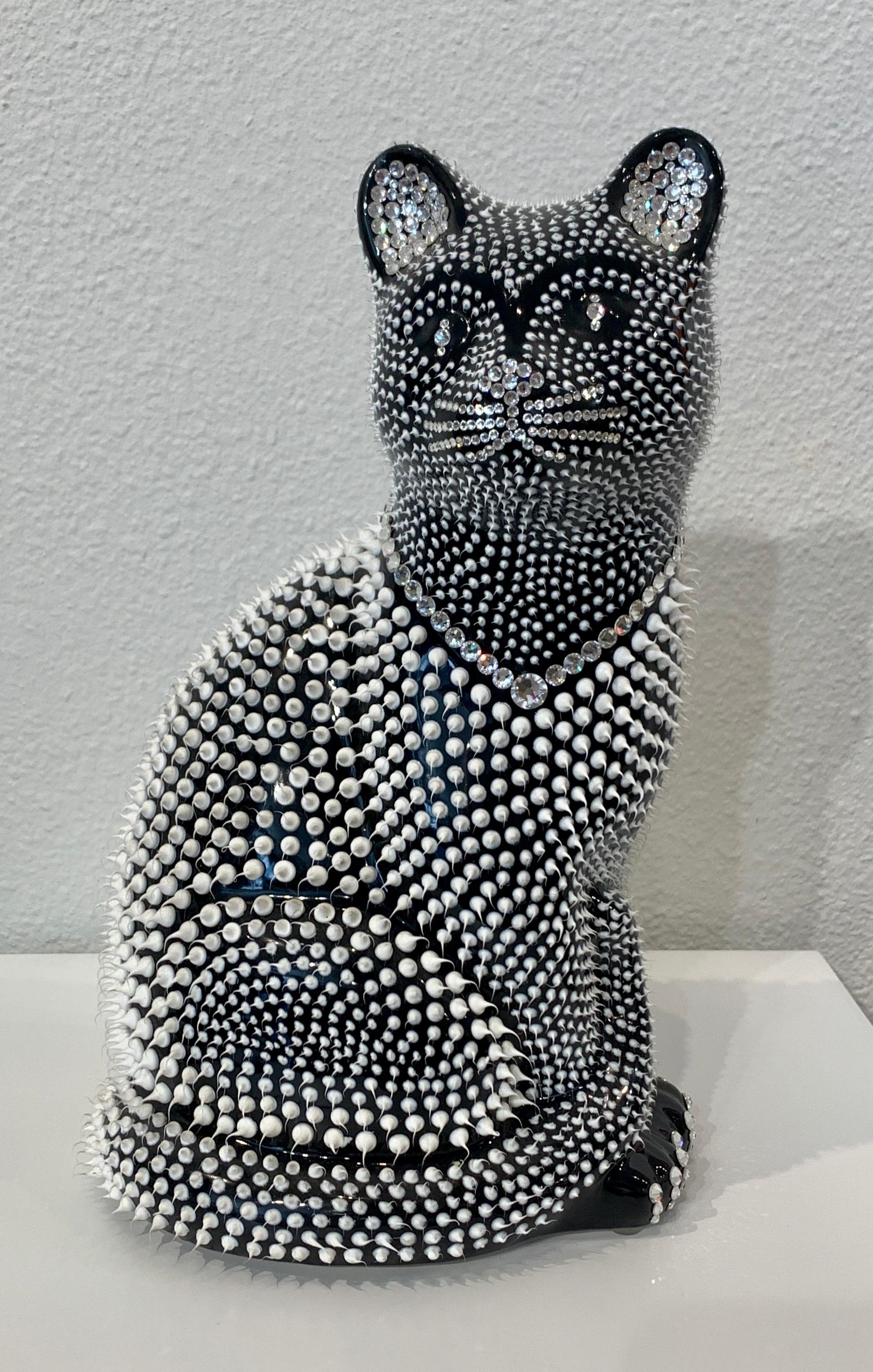 Eddy Maniez Figurative Sculpture - Cat (Black)