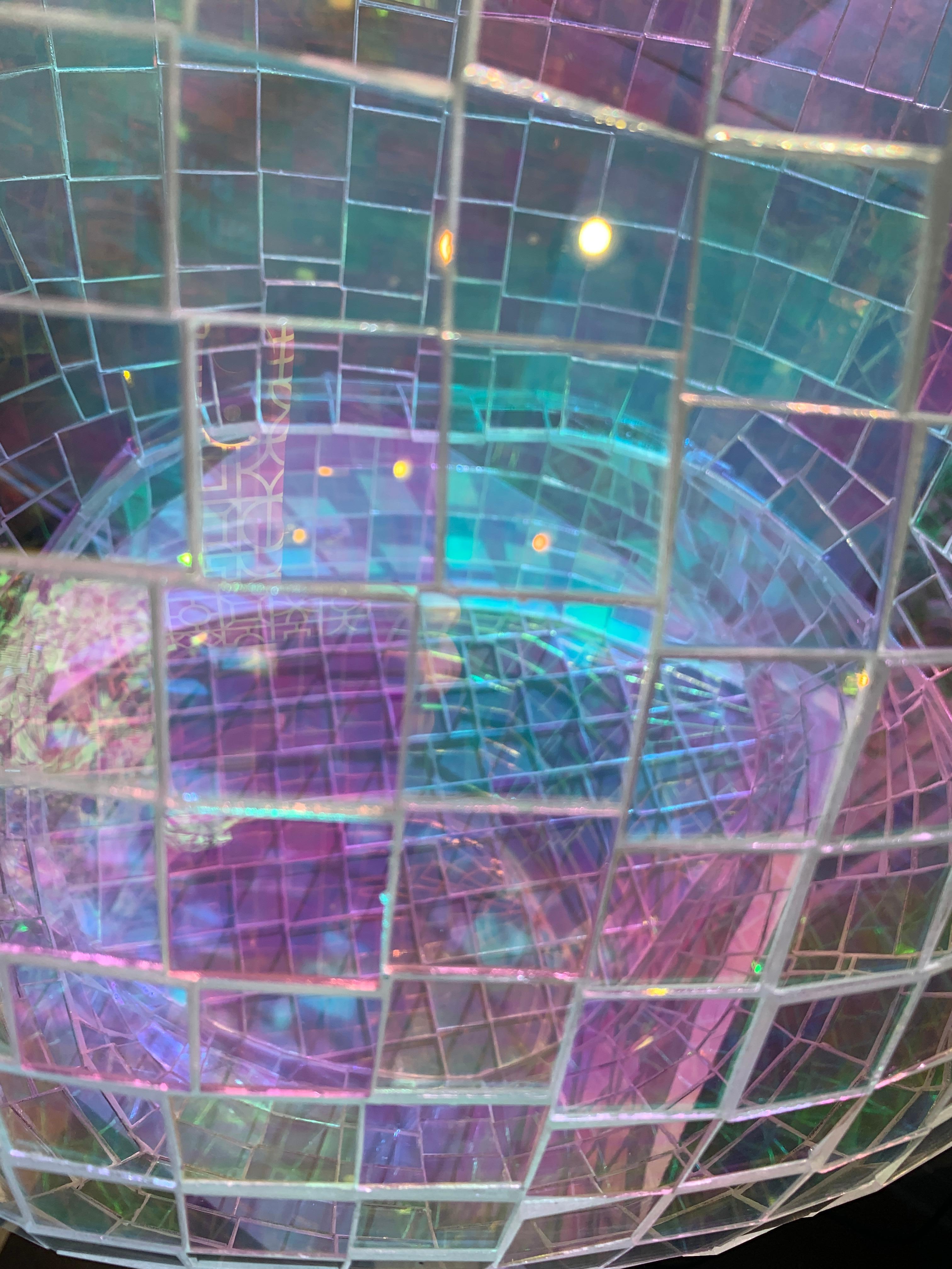 Glaskissen II (Holografisch), Colin Roberts, Plexiglas-Skulptur, transparent 7